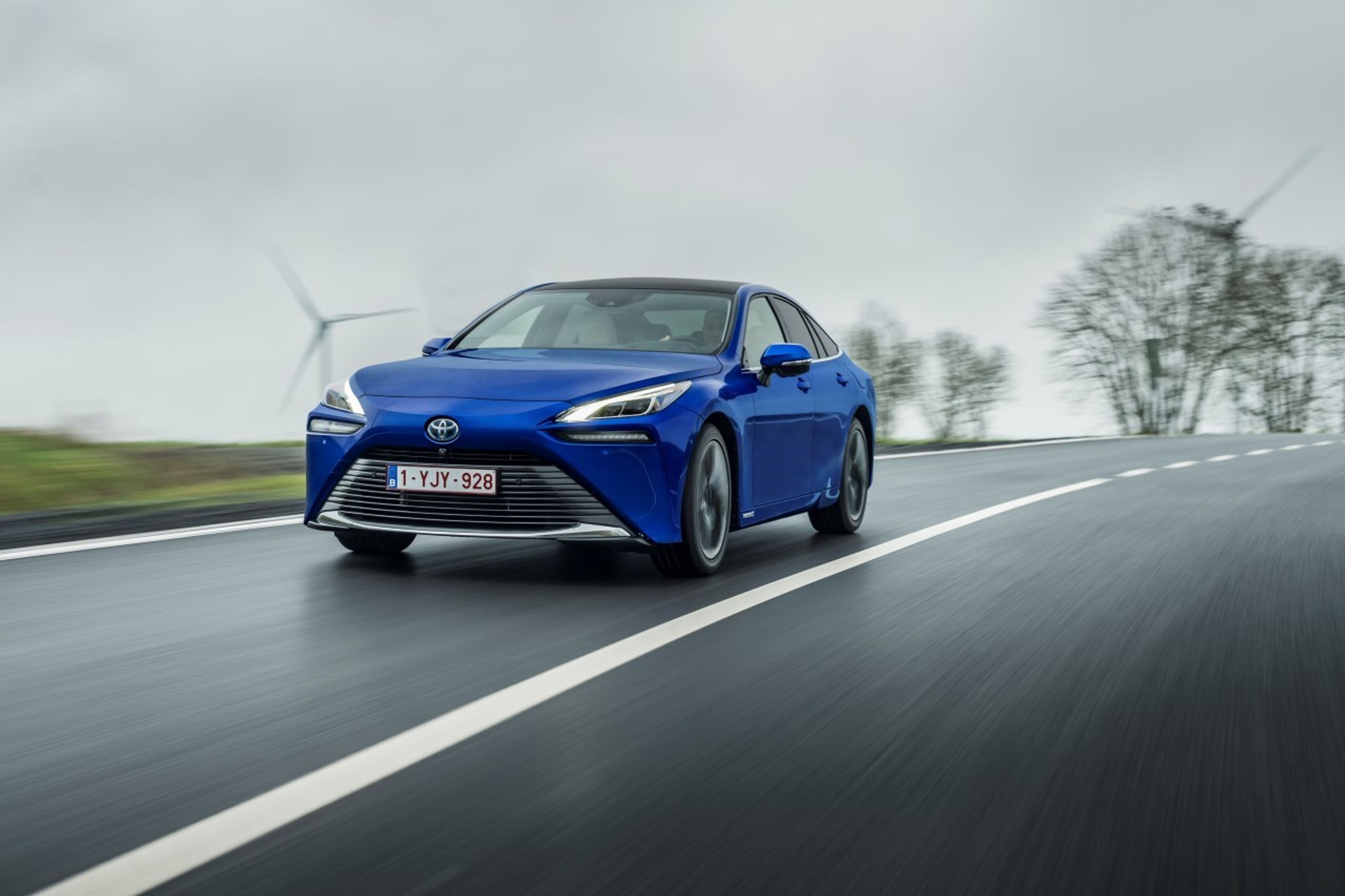 Vodíková Toyota Mirai druhé generace - 41 - Fotogalerie: Vodíková Toyota Mirai (6/25)