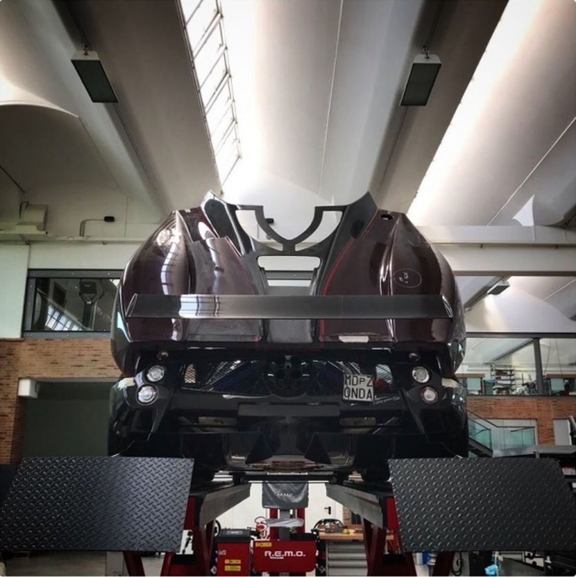 Pagani - 27 - GALERIE: Pagani Zonda Fantasma Evo (6/16)