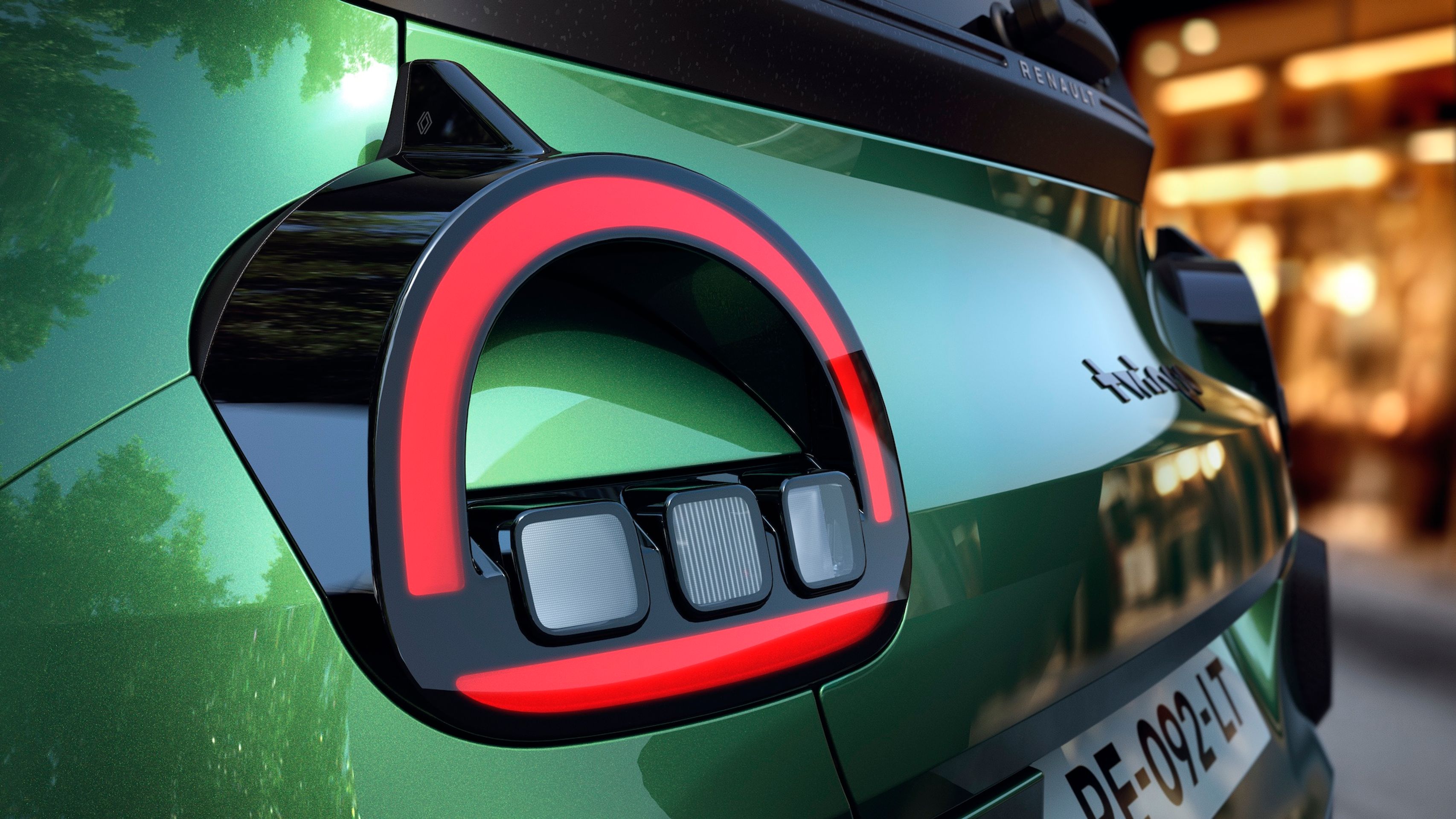 Renault Twingo E-Tech - Malé Twingo se vrací jako elektromobil (20/22)