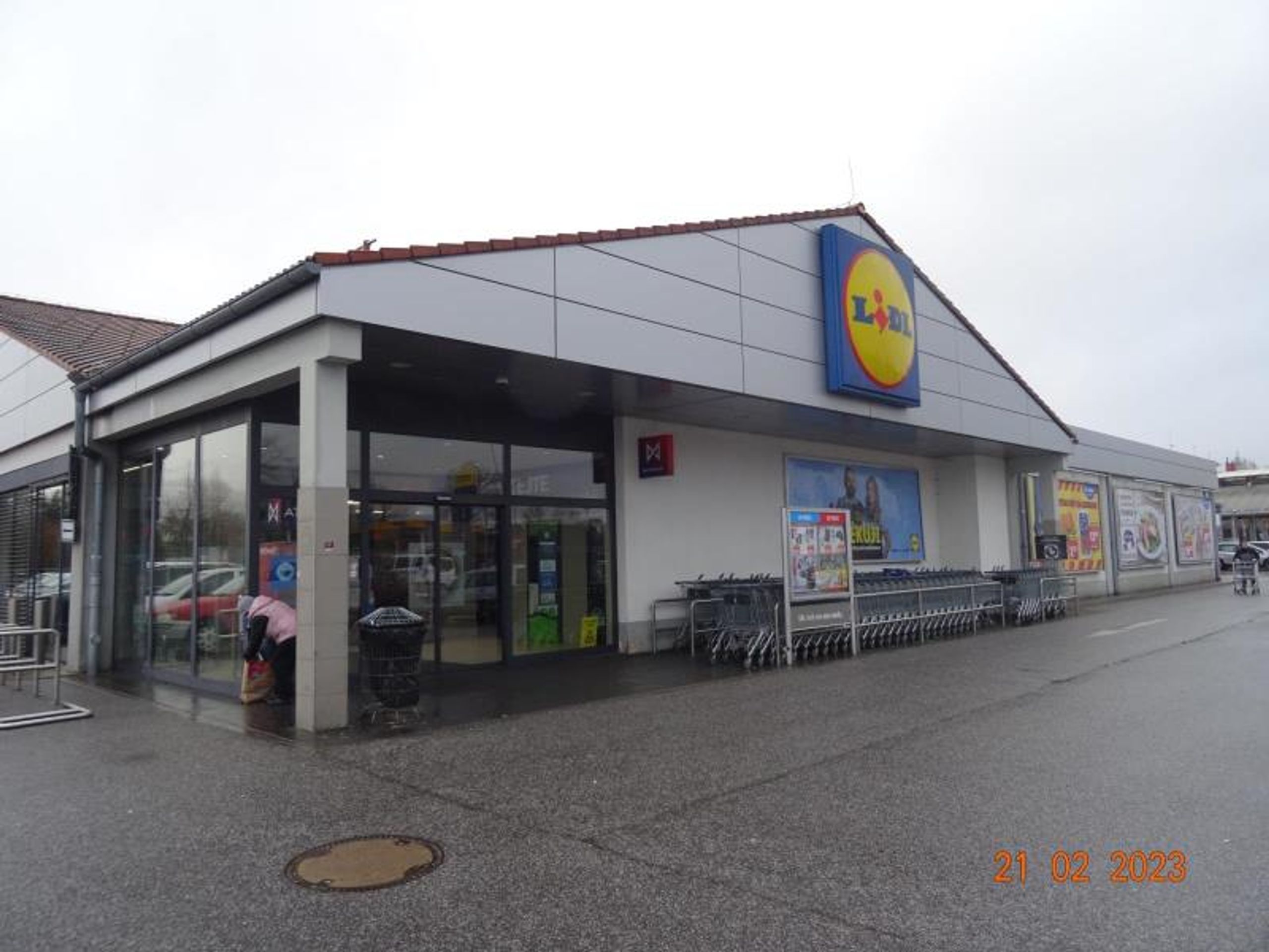 Uzavřená prodejna Lidl ve Vrchlabí - Uzavřená prodejna Lidl ve Vrchlabí (1/12)