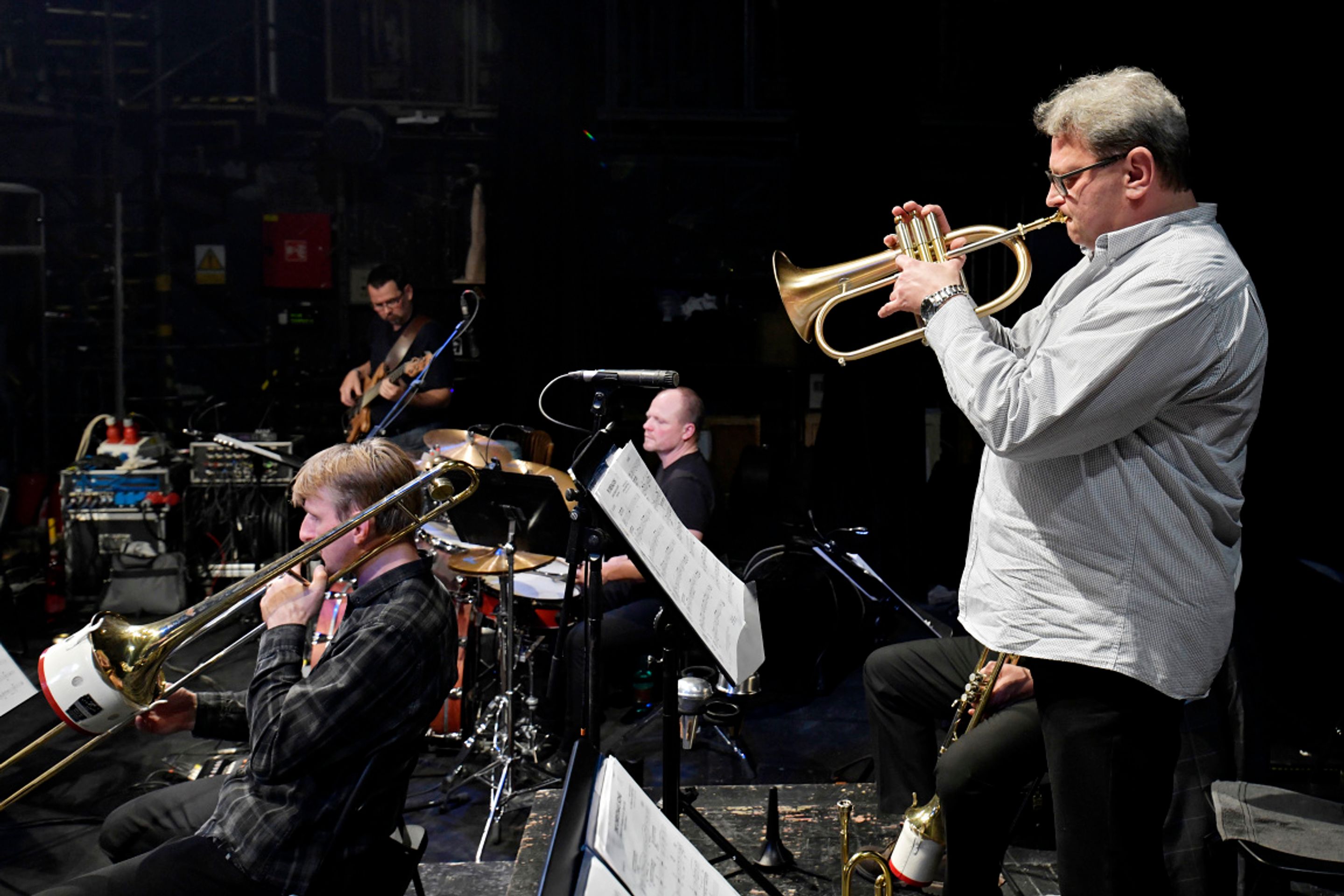 JH Big Band Hradec Králové (6) - JH Big Band Hradec Králové (5/16)