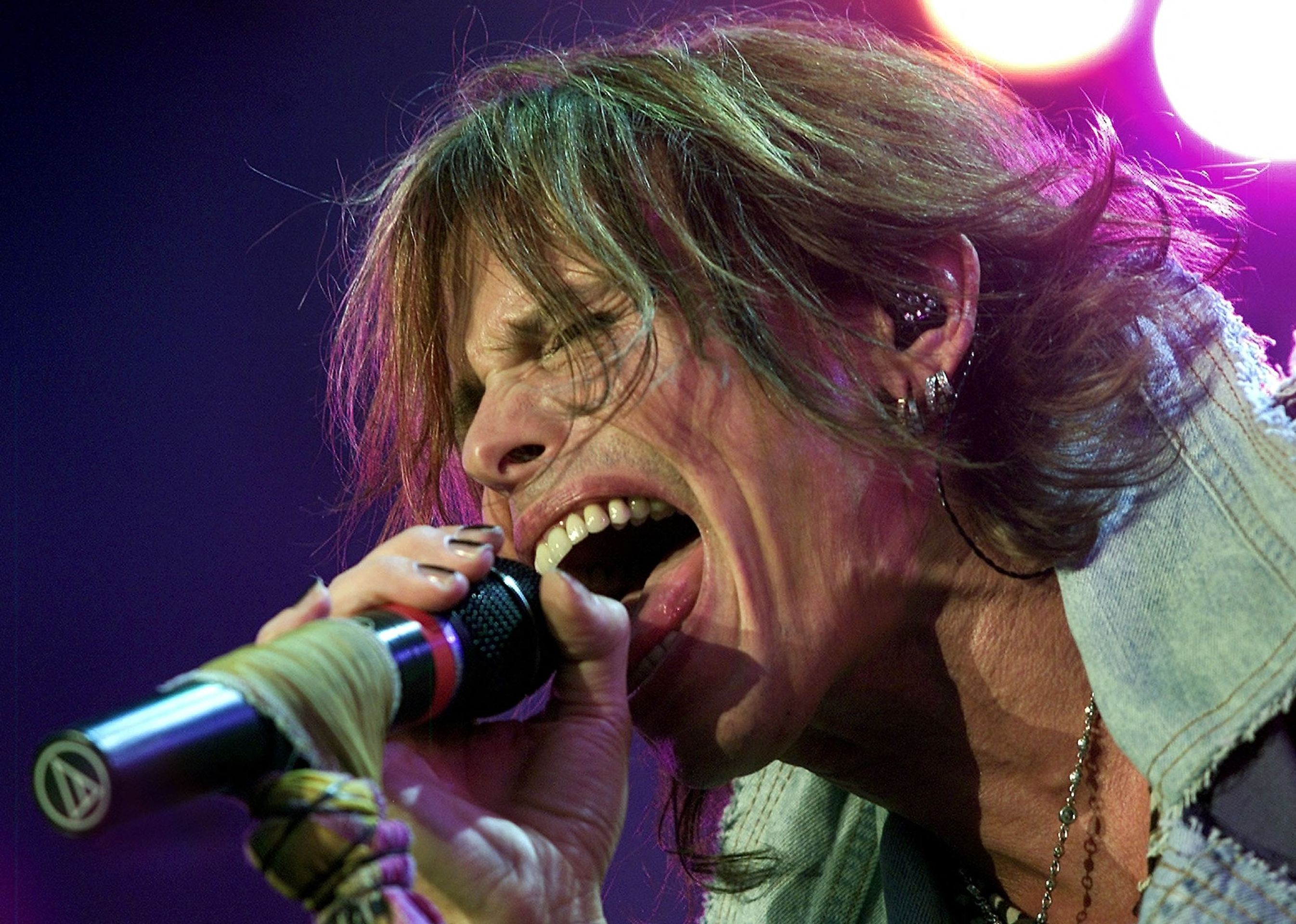 Steven Tyler, Aerosmith - Aerosmith (1/7)