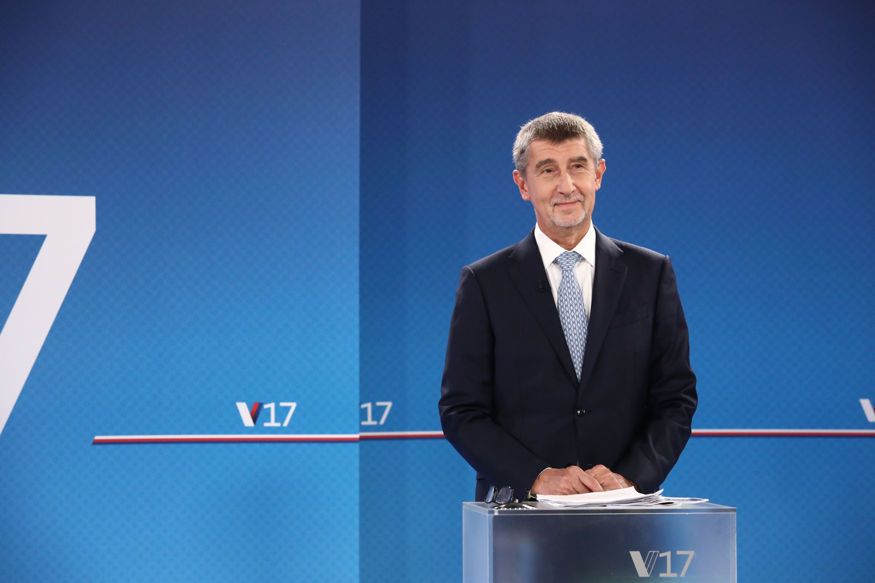 Andrej Babiš a Lubomír Zaorálek ve volebním Nova Duelu - 4 - Galerie: Lubomír Zaorálek a Andrej Babiš ve volebním Nova Duelu (2/6)