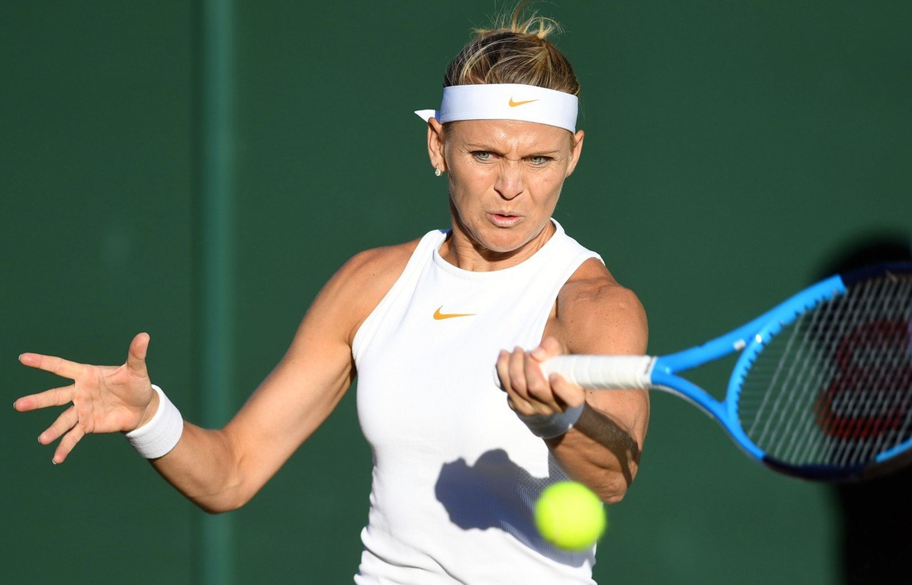 Lucie Šafářová - GALERIE: Fanoušci se pustili do Lucie Šafářové (3/6)