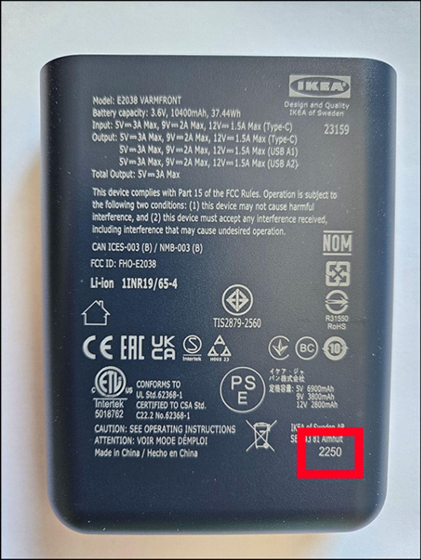 Nabijecka 2-2 - IKEA stahuje z oběhu některé powerbanky (4/4)