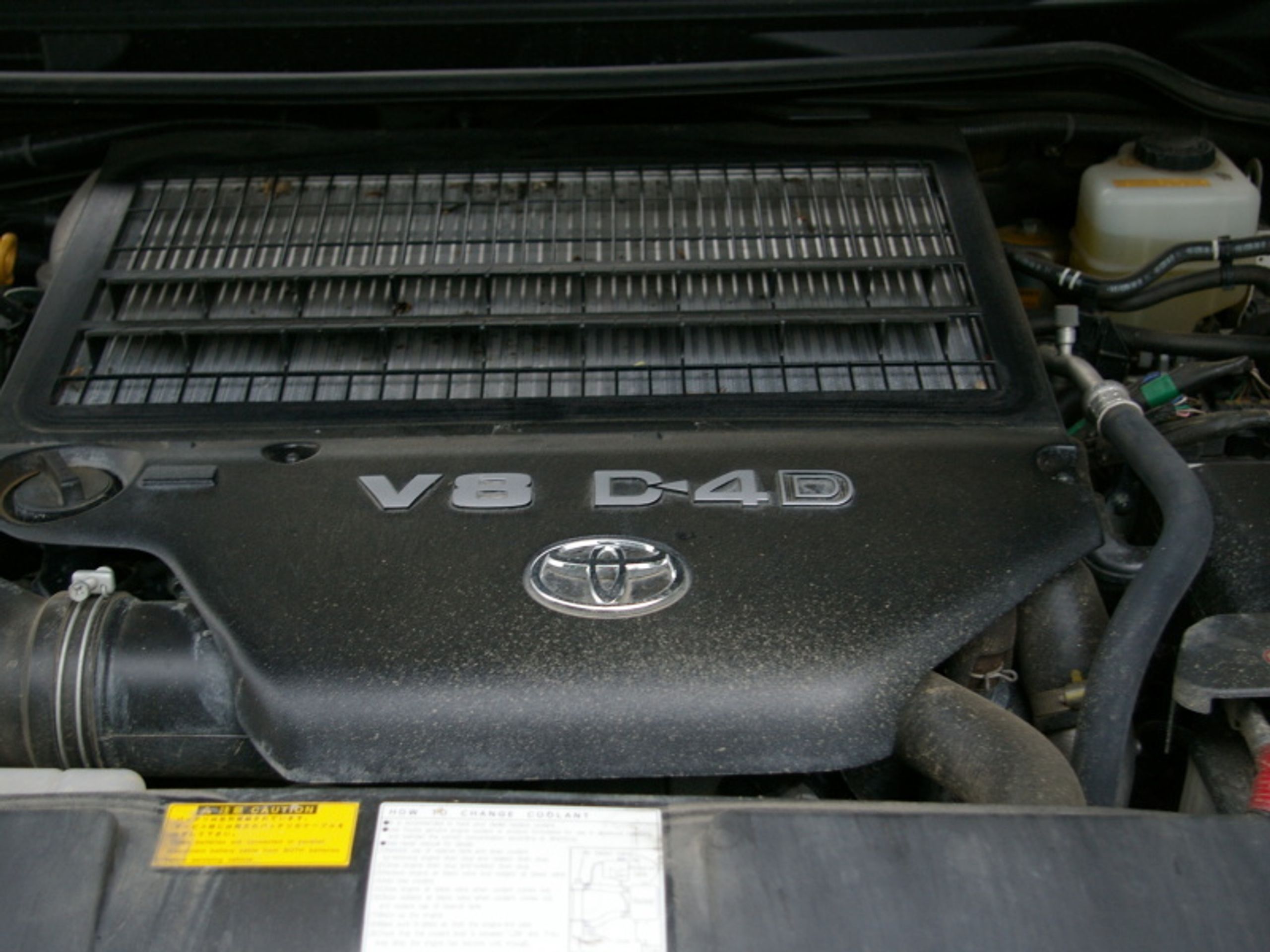 Toyota Land Cruiser V8 - GALERIE Toyota Land Cruiser (3/9)