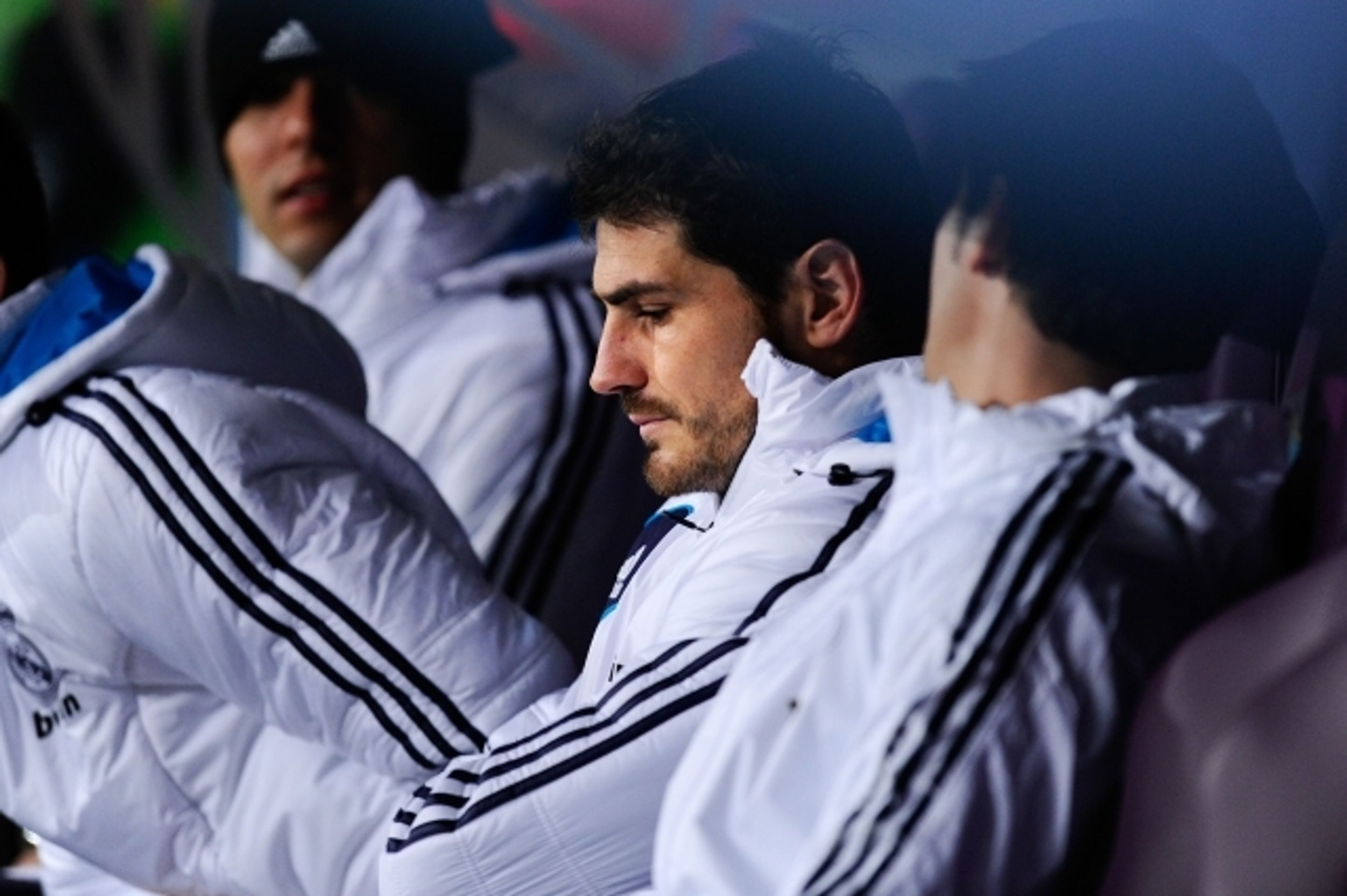 Iker Casillas a jeho reakce na lavičce Realu - 6 - GALERIE: Iker Casillas na lavičce Realu (5/6)