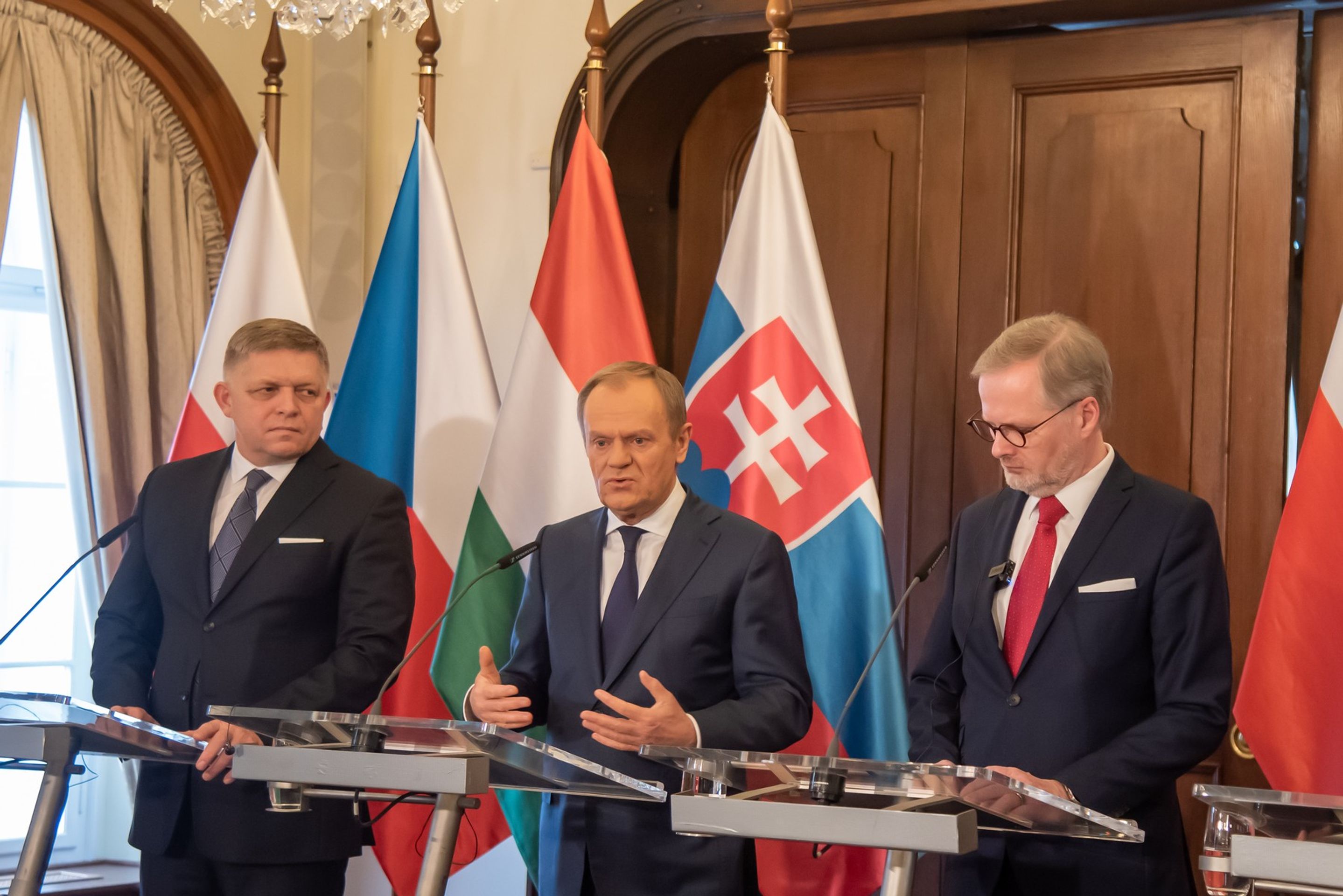 Premiéři Robert Fico, Donald Tusk a Petr Fiala, 27. 2. 2024 - Robert Fico (4/8)