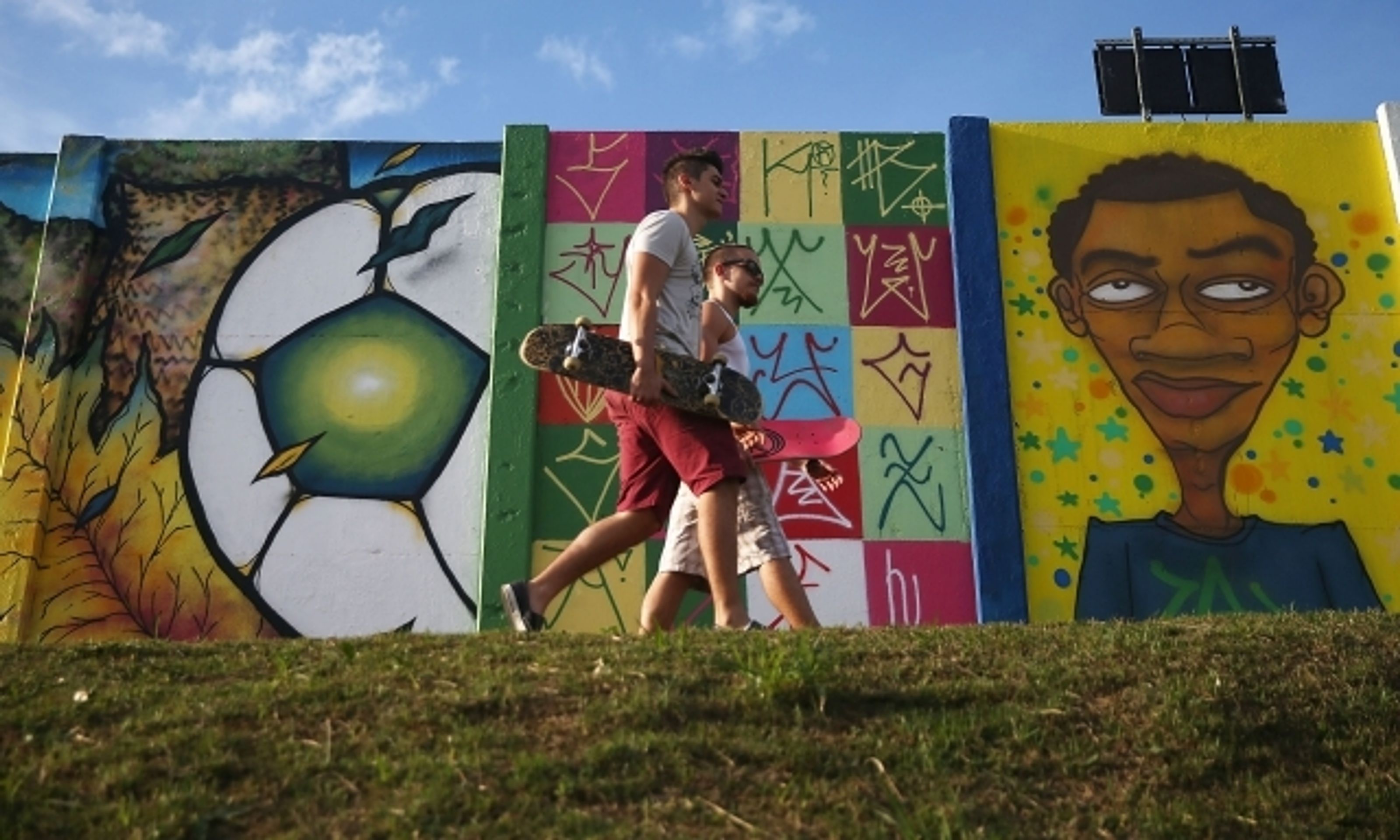 Díla malířů graffiti v Brazílii - 3 - GALERIE: Díla malířů graffiti v brazilských ulicích (3/16)