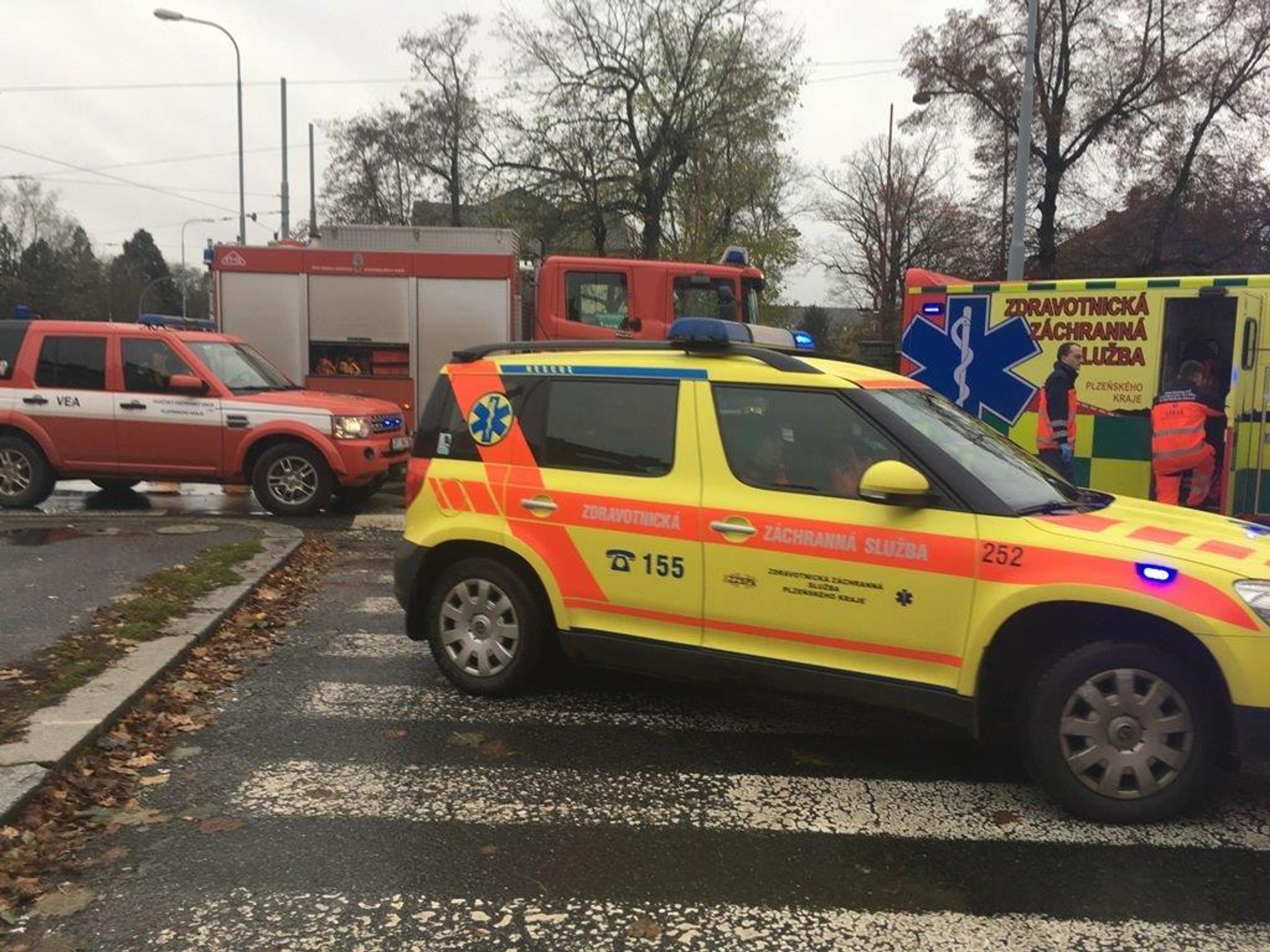 Nehoda tramvaje a autobusu v Plzni - 5 - GALERIE: Nehoda tramvaje a autobusu v Plzni (5/7)