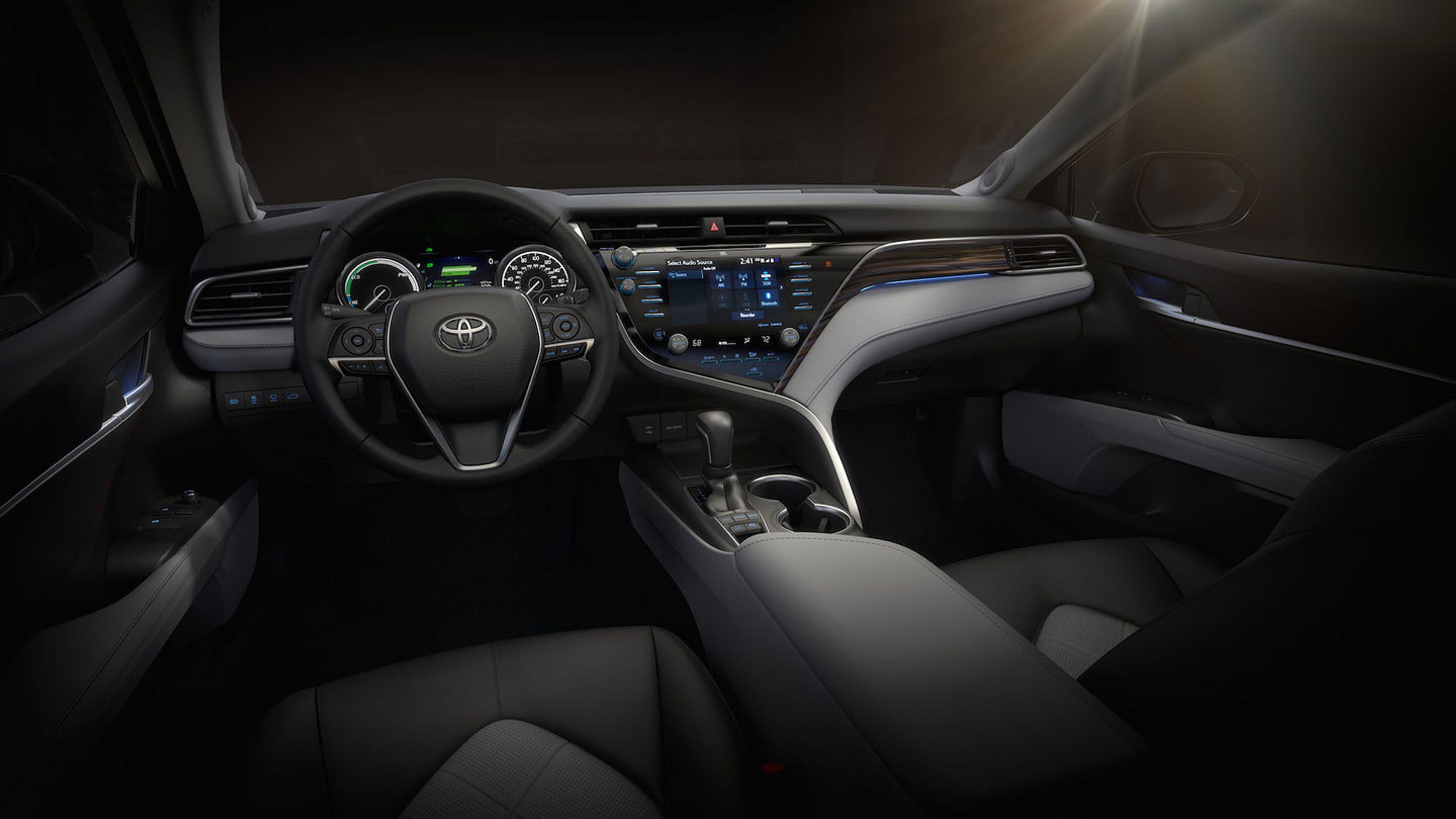 Toyota Camry - 22 - Fotogalerie: Toyota Camry se po letech vrací do Evropy (8/19)