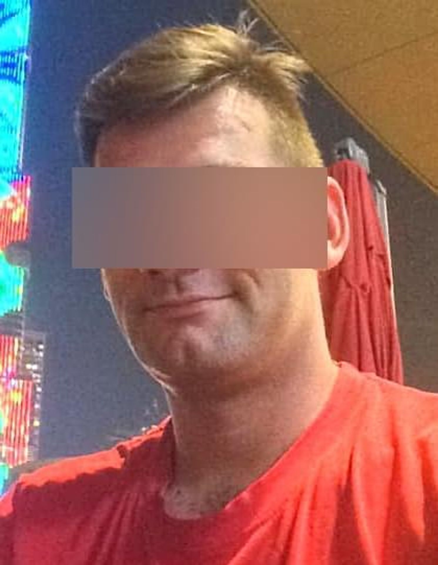 Útok autem na dům pro seniory v Tachově - 3 - GALERIE: Útok autem na dům pro seniory v Tachově (3/8)
