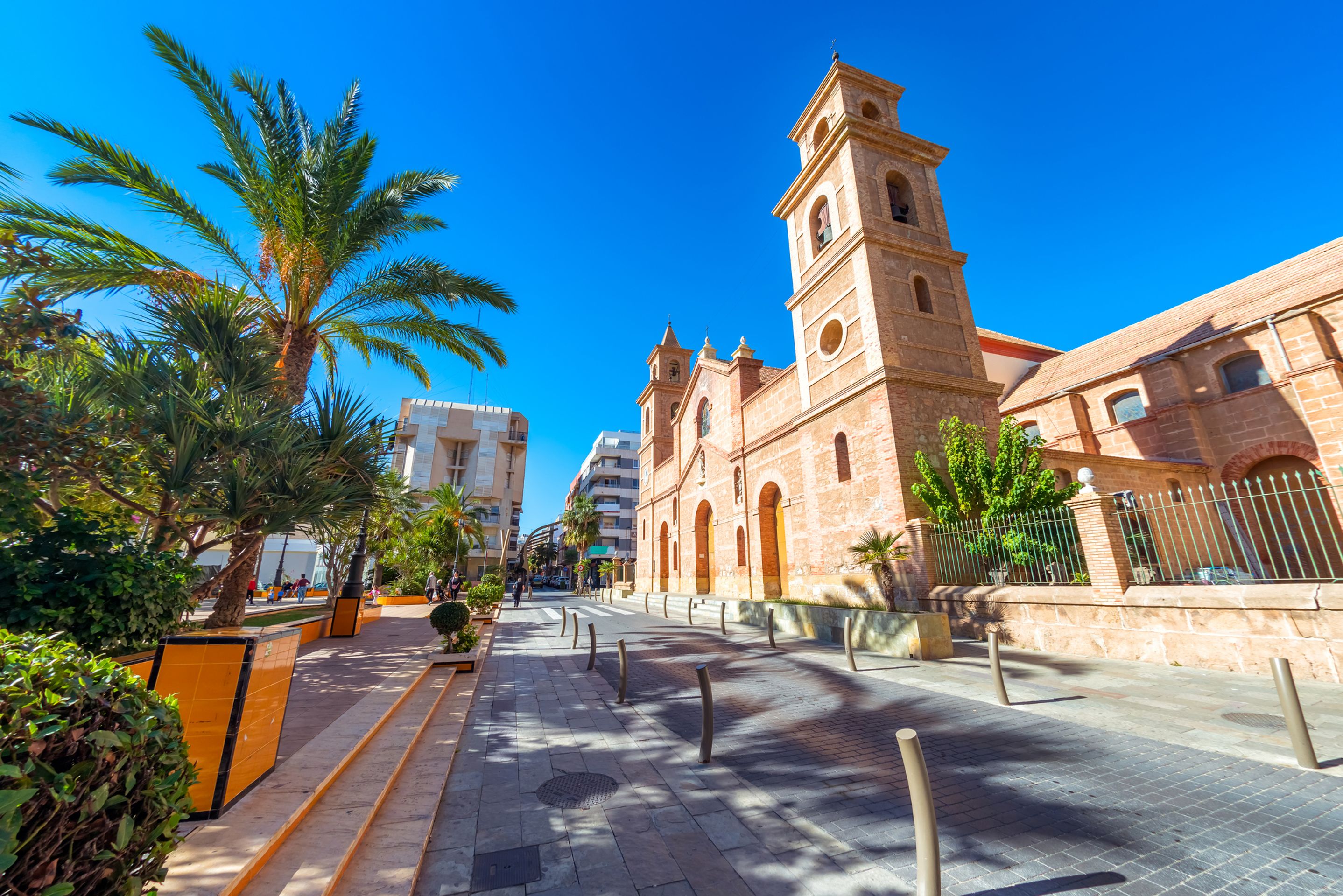 Španělské město Torrevieja - Skryté poklady Evropy: Nejkrásnější města, na která se mnohdy zapomíná (12/14)