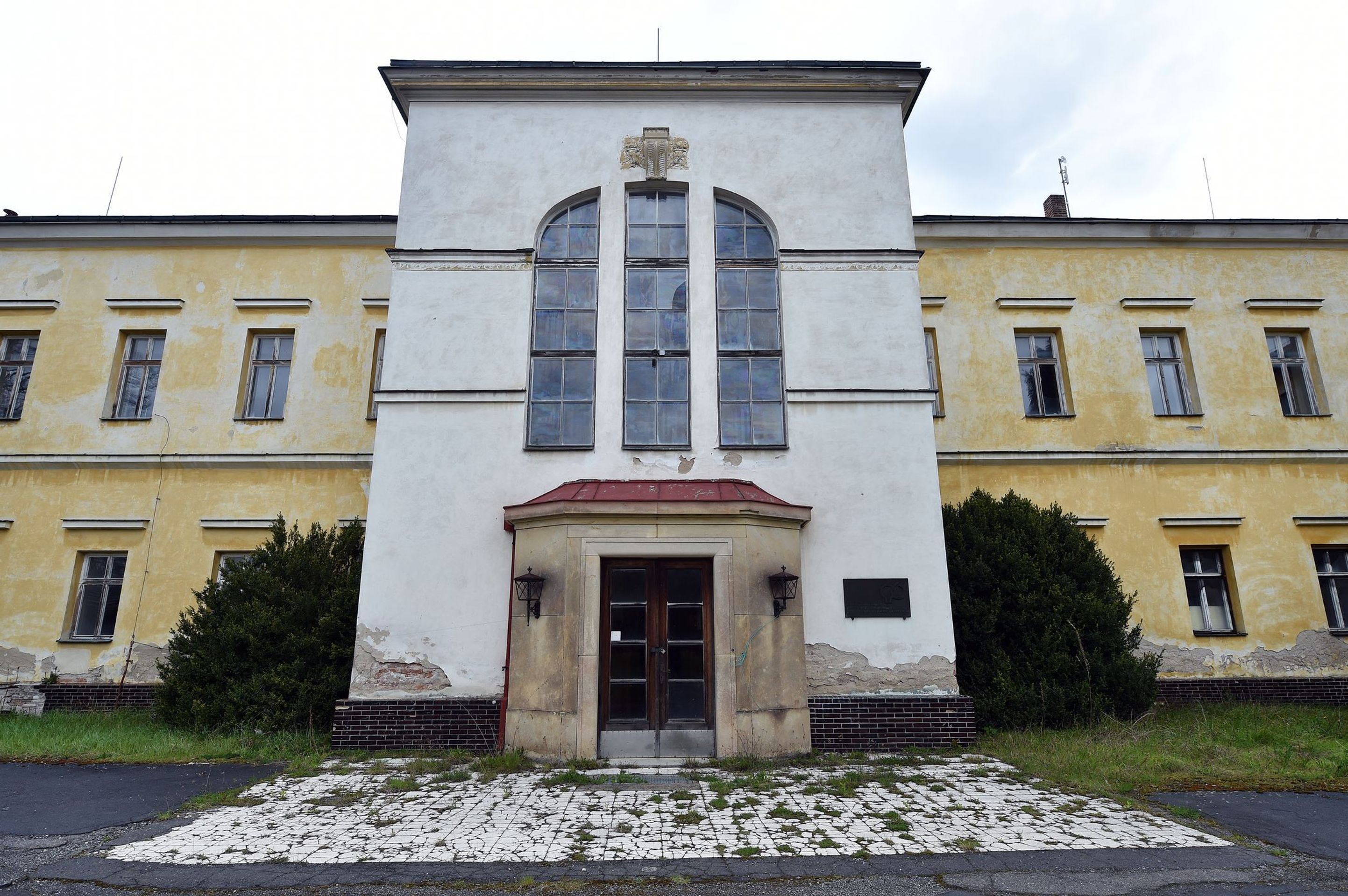 Bývalé Heydrichovo sídlo v Panenských Břežanech - 34 - GALERIE: Bývalé Heydrichovo sídlo v Panenských Břežanech (7/34)