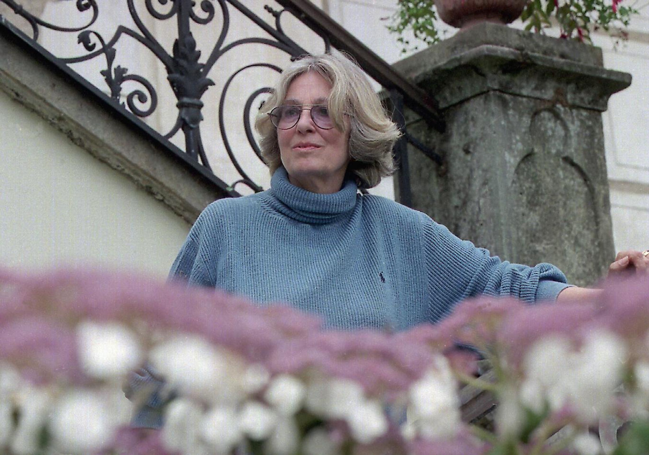 Diana Sternbergová - Diana Sternbergová (2/3)