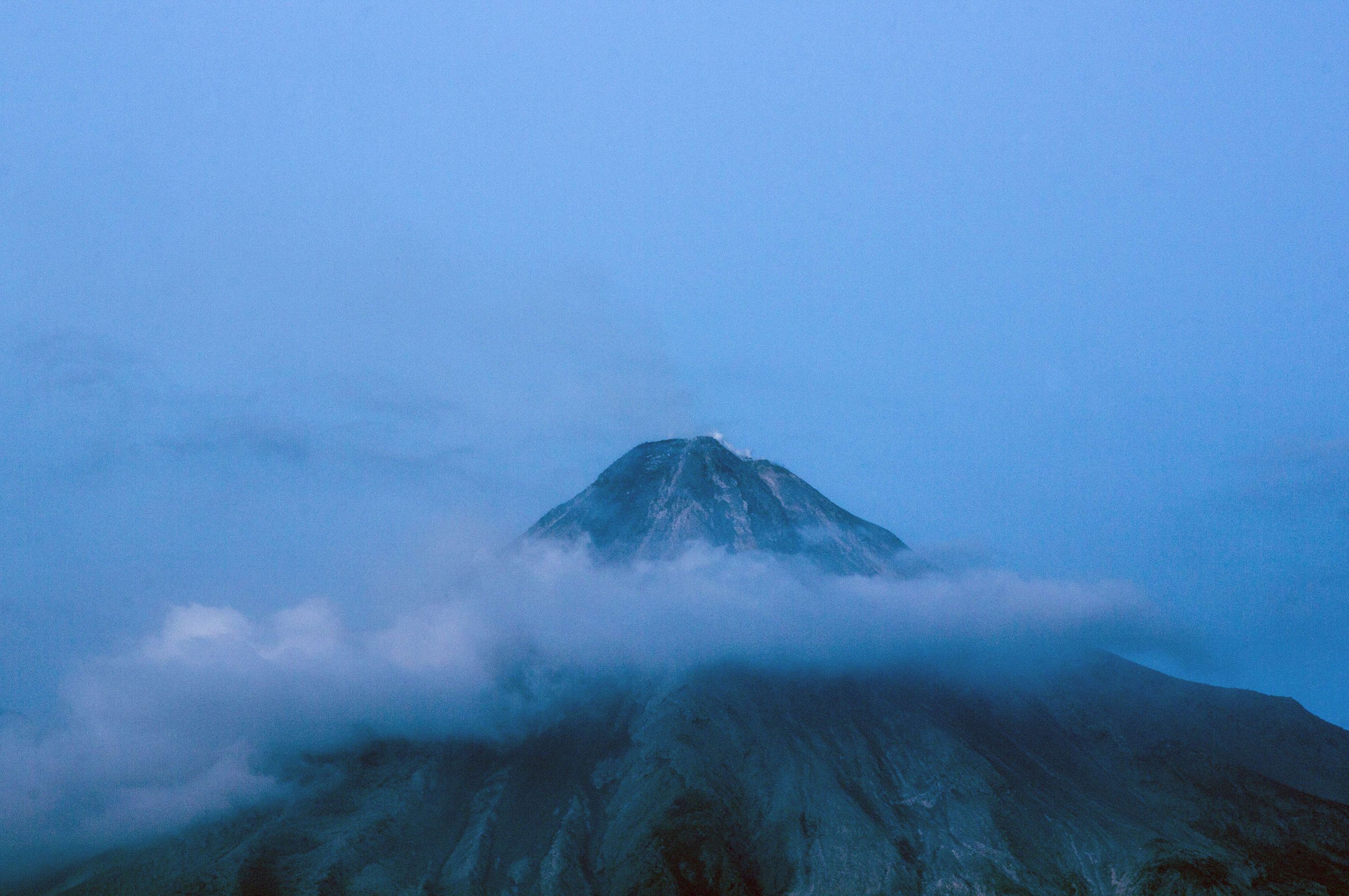 Sopka Colima - 4 - Fotogalerie: Výbuch Sopky Colima (4/7)