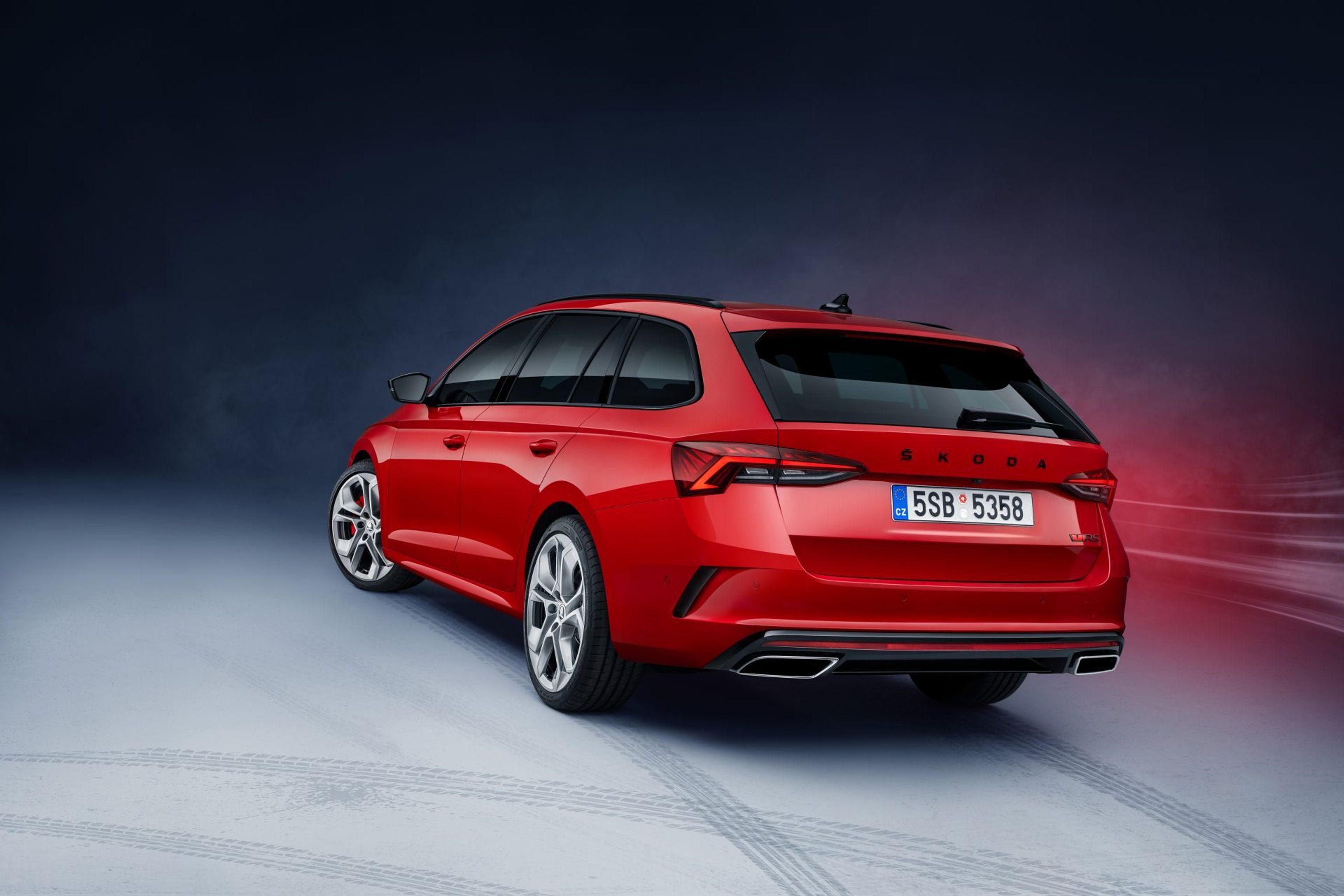 Škoda Octavia RS - 41 - Fotogalerie: Tohle je populární RS, vrcholná sportovní verze nové Octavie (14/24)