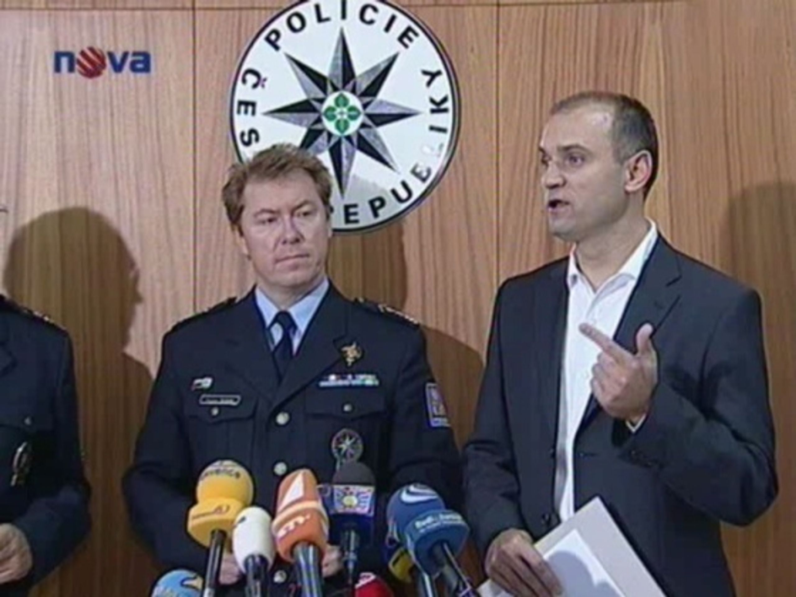 Ivan Langer a Vladislav Husák na archivním snímku - Husák rezignoval, v čele prezidia bude Brázda (2/2)