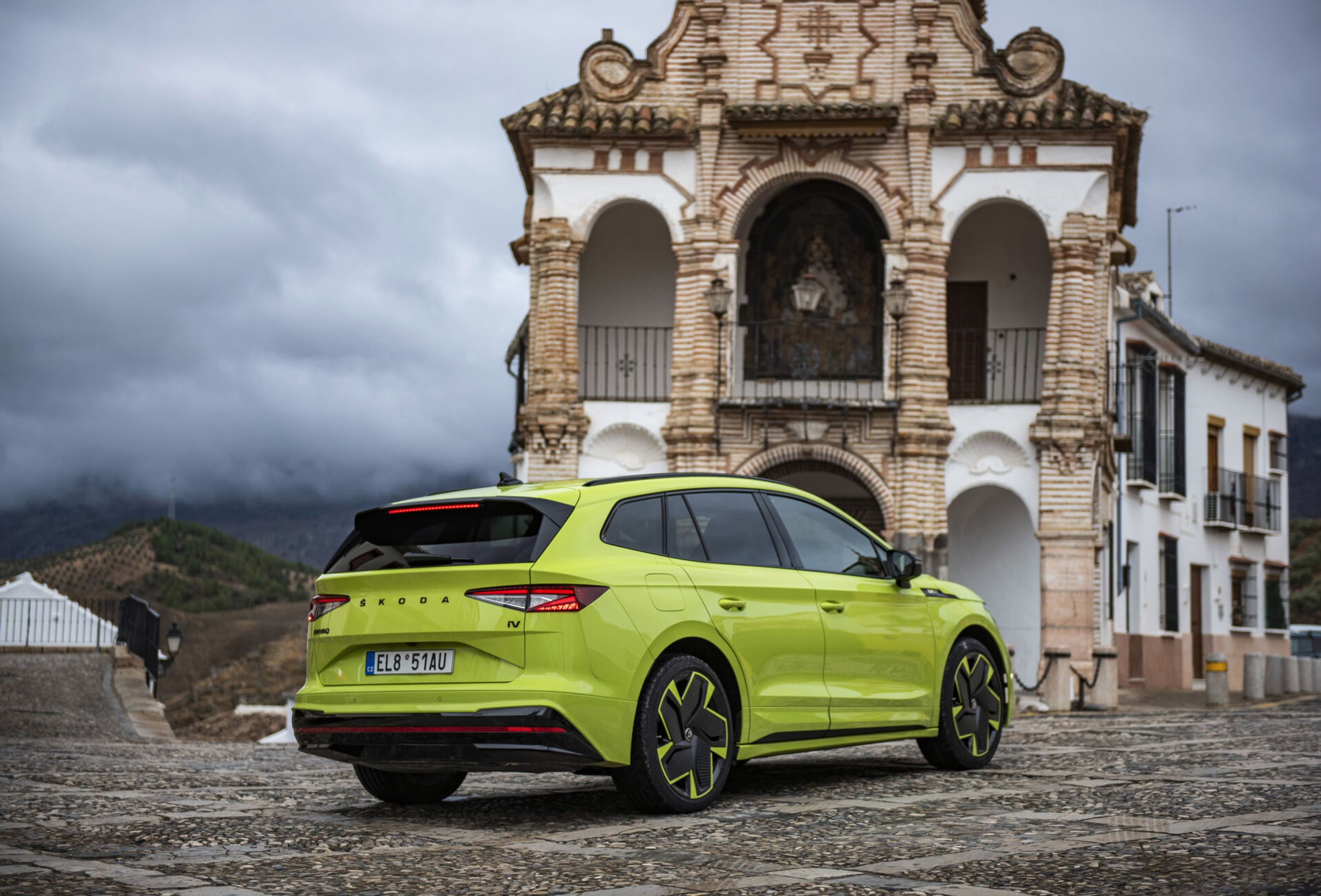 Škoda Enyaq RS iV - Enyaq konečně vyjíždí jako sportovní "ereso" (6/23)