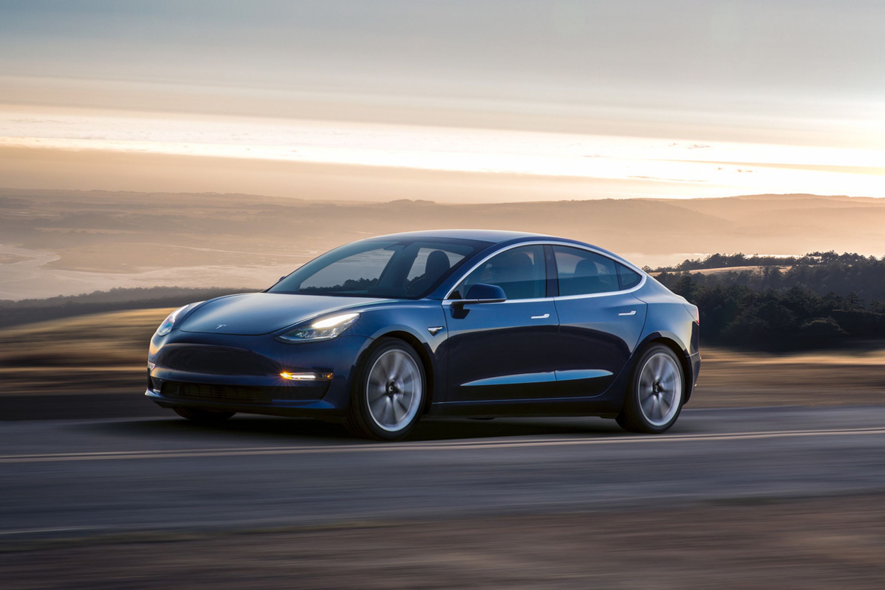 Tesla Model 3 - 17 - Fotogalerie: Elektromobil Tesla Model 3 (6/8)