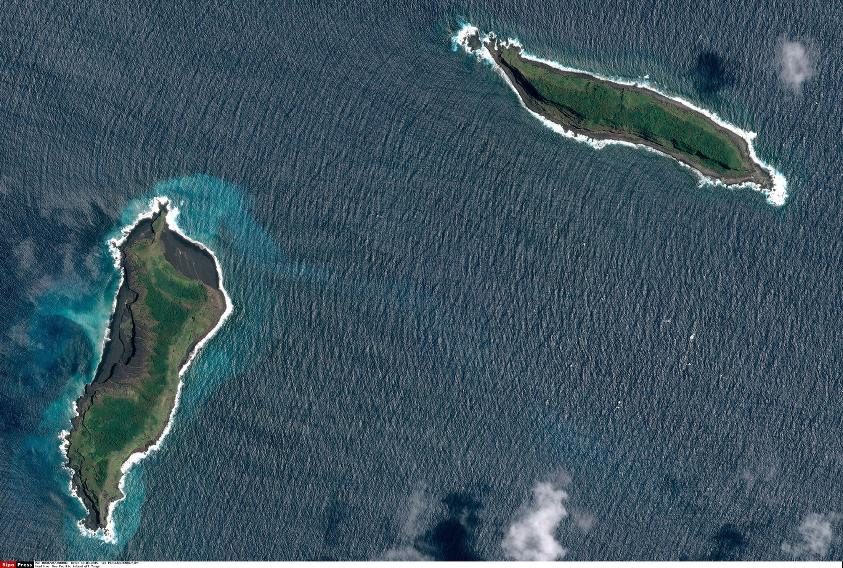 Ostrov Hunga Tonga-Hunga Ha'apai - 3 - GALERIE: Nový ostrov v souostroví Tonga (5/10)