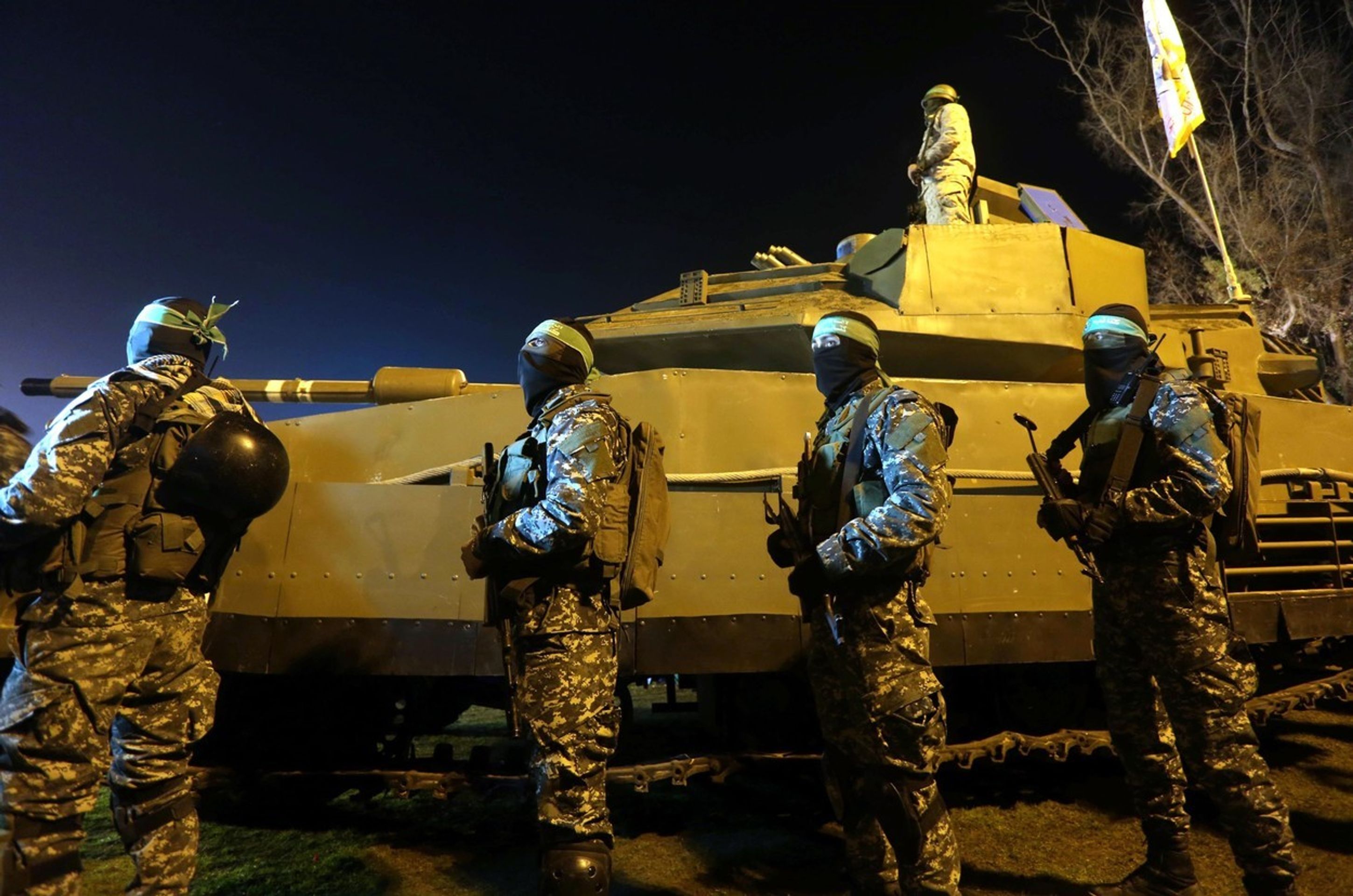 Hamas ukázal strašlivý tank - 3 - GALERIE: Nepovedený tank Hamasu (2/9)