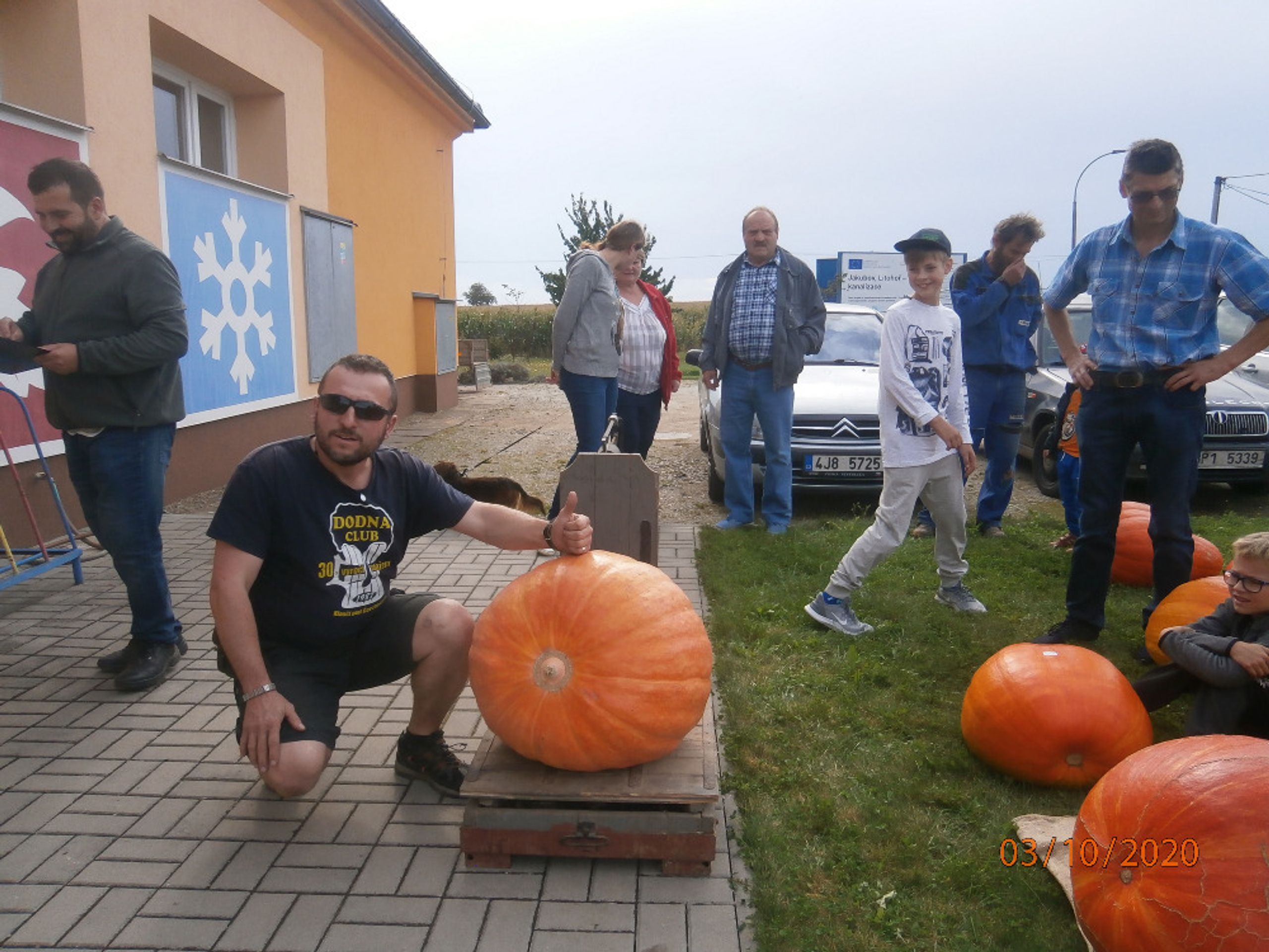 2.místo na soutěži o největší dýni v Jakubově u Moravských Budějovic - 2 - GALERIE: Soutěž o největší dýni v Jakubově u Moravských Budějovic (12/20)