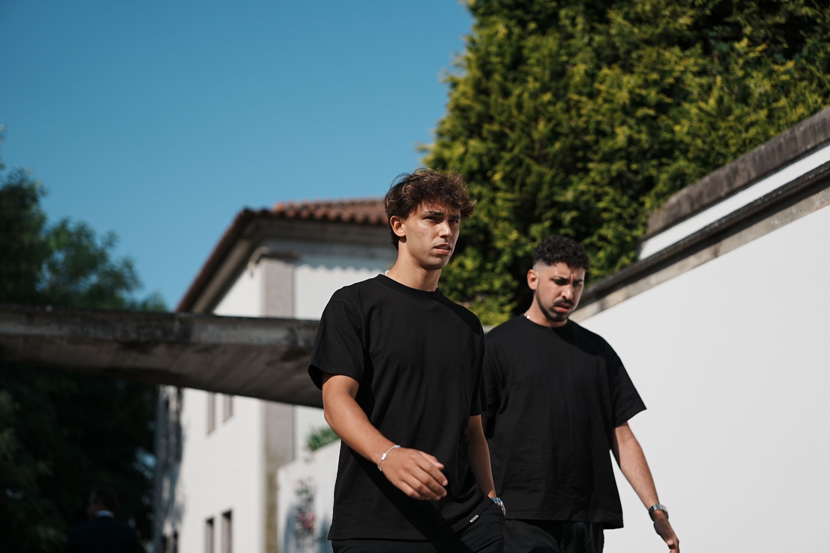 João Félix na pohřbu Dioga Joty - Pohřeb Dioga Joty a jeho bratra Andreho Silvy (9/12)