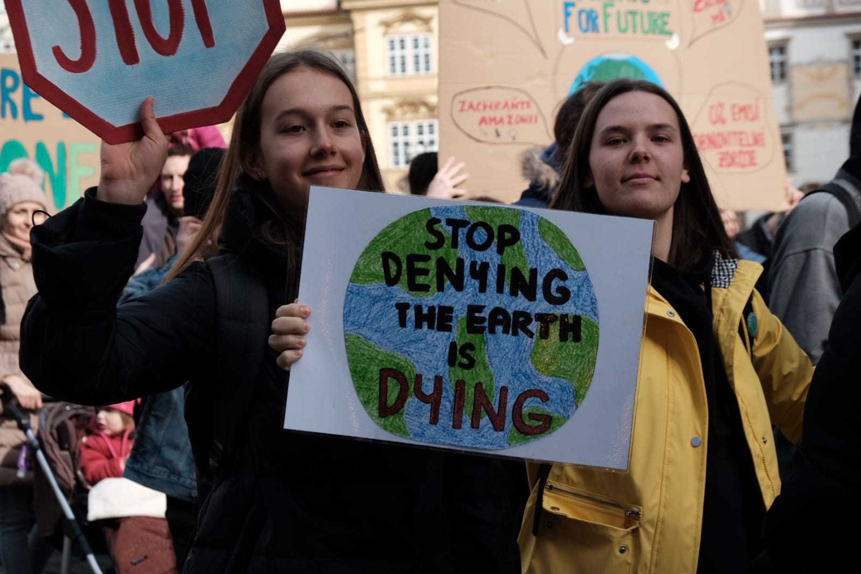 Demonstrace českých studentů za lepší klimatické podmínky - 13 - GALERIE: Demonstrace českých studentů za lepší klimatické podmínky (13/14)