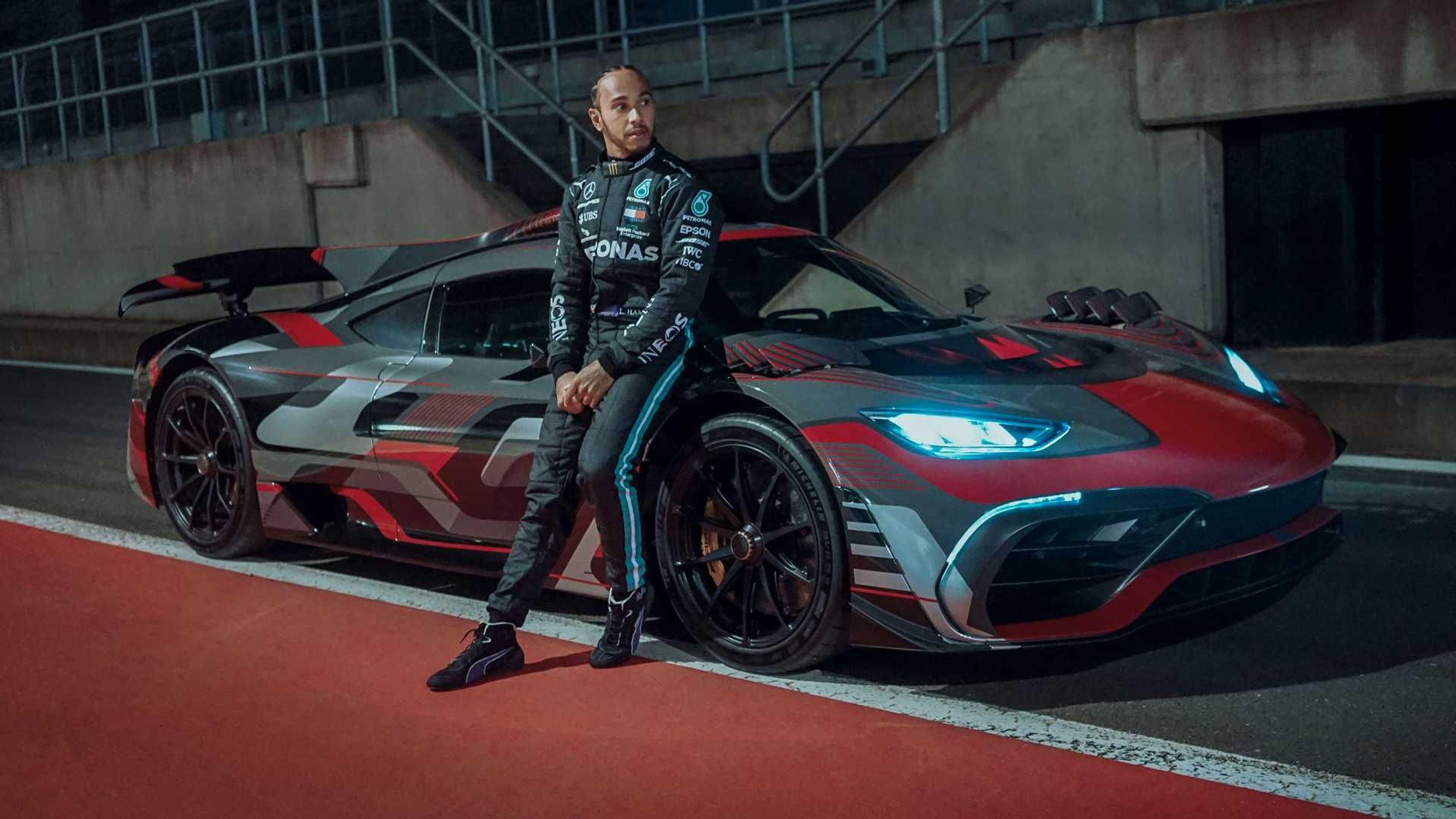 Mercedes AMG One - Bestiální Mercedes AMG One má srdce z formule (10/14)