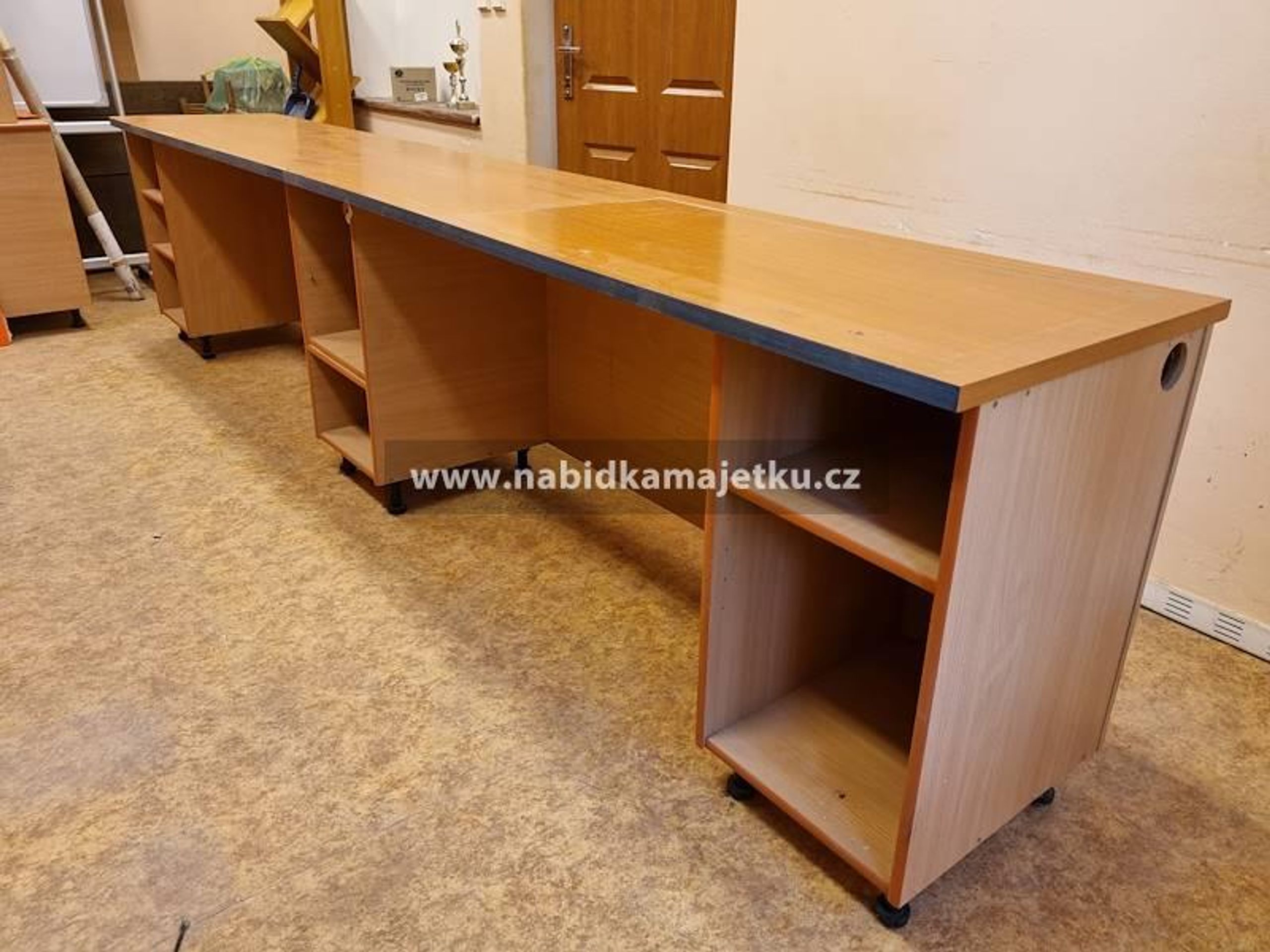 Nabídka majetku státu - Stát rozprodává majetek (27/40)