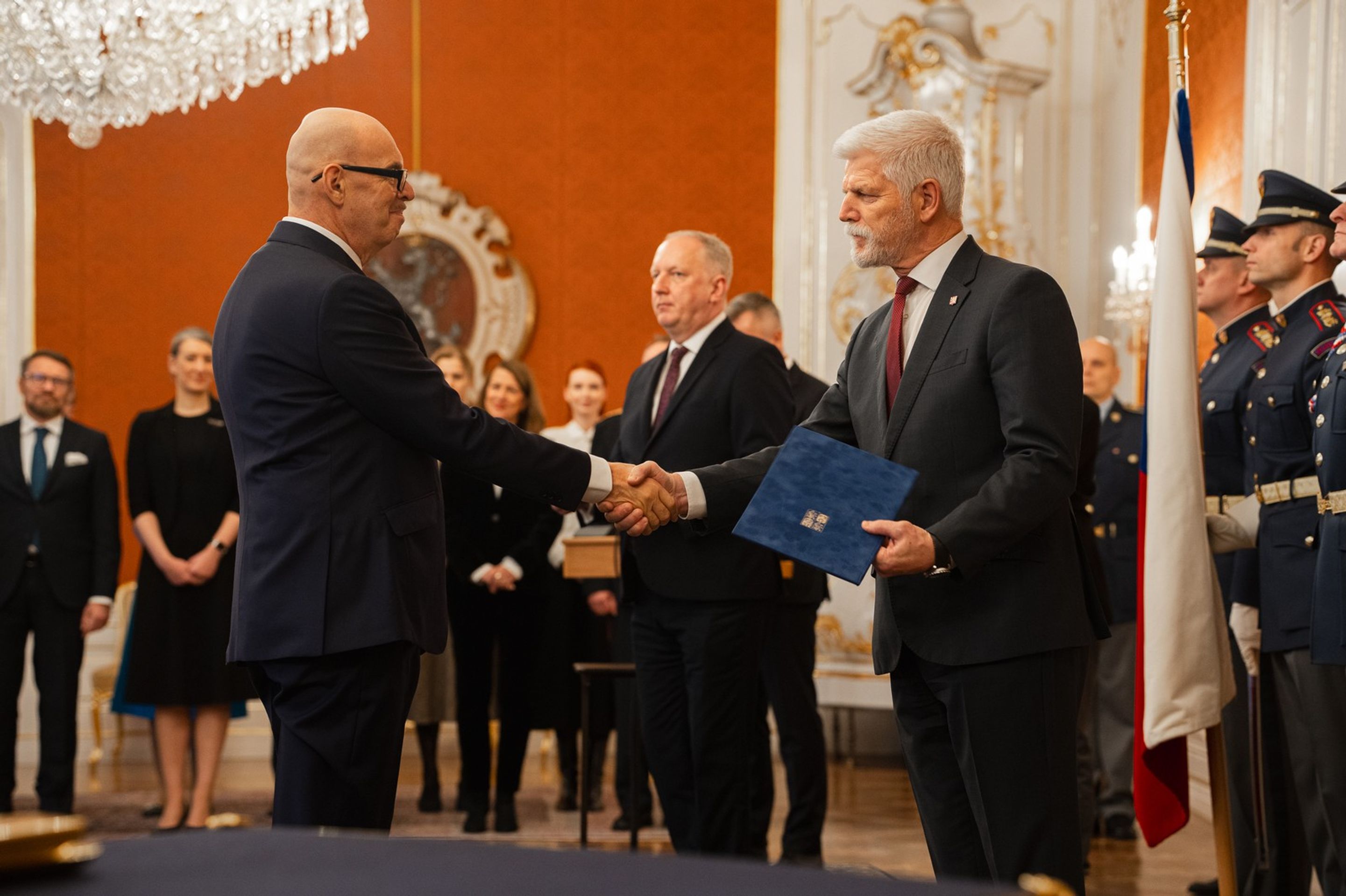 Jmenování nové vlády - Jmenování nové vlády (15/32)
