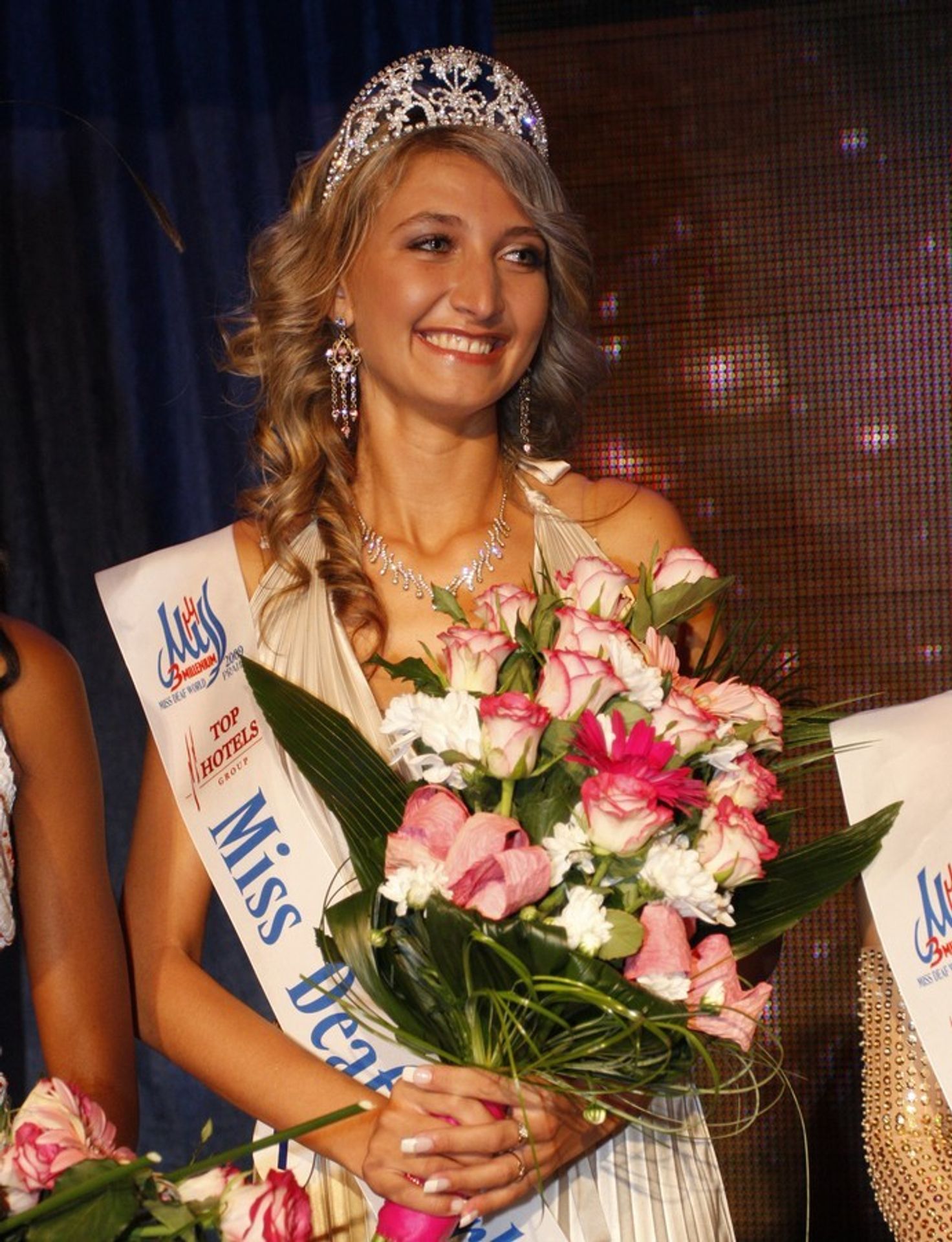 Miss Deaf World-21 - GALERIE: Miss neslyšící světa 2009 (2/7)
