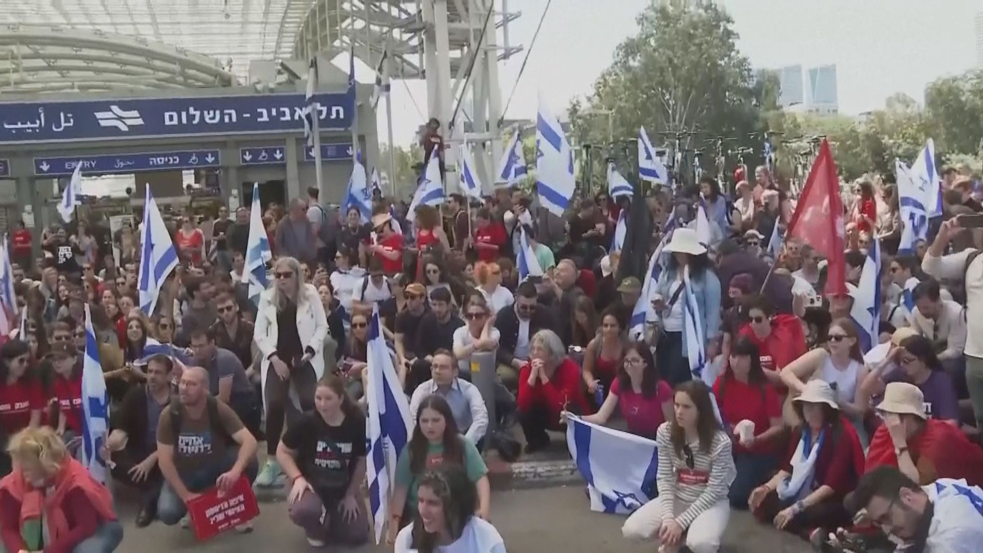 Izrael demonstrace (3) - V Izraeli protestují statisíce lidí (4/23)