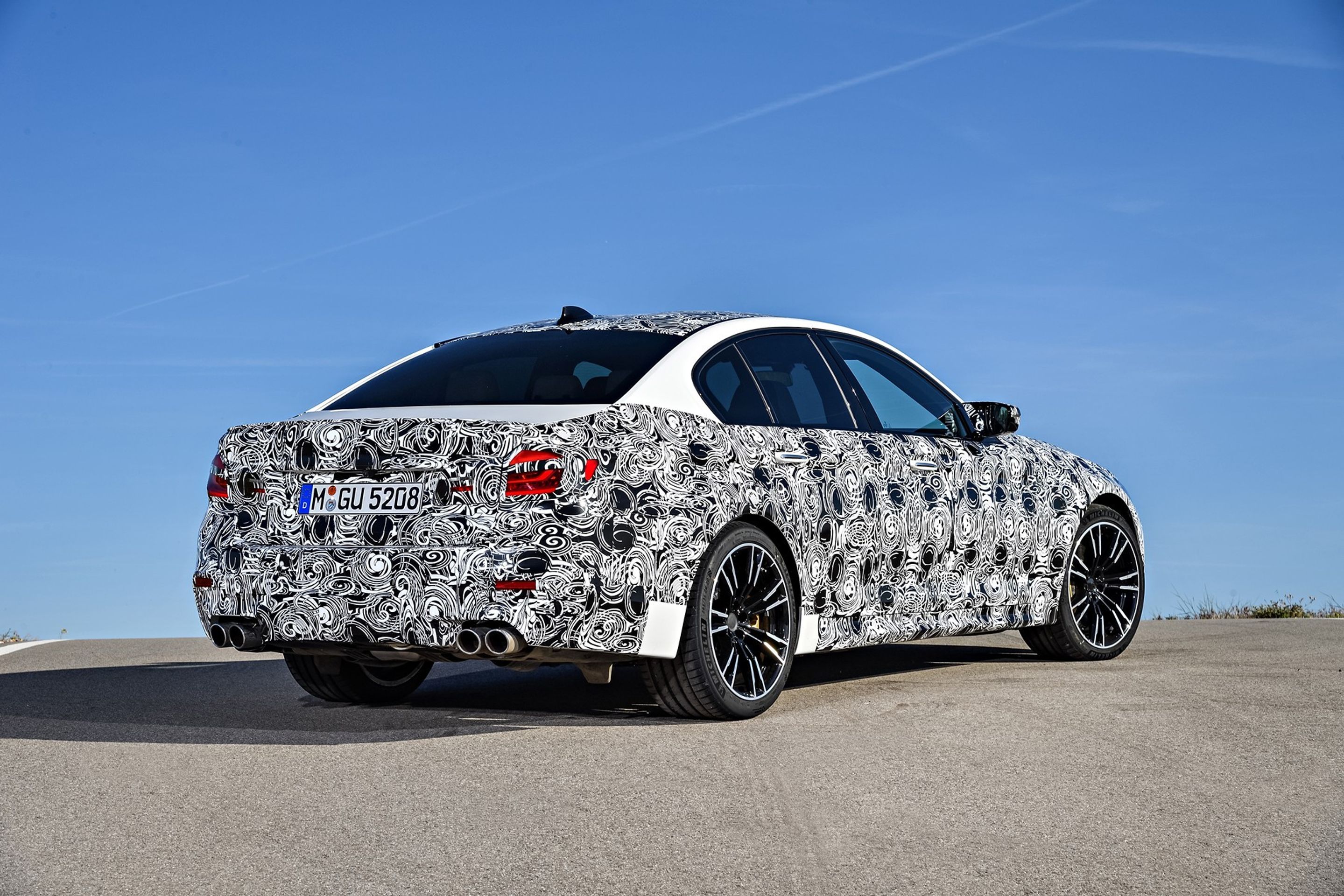 BMW M5 - 21 - GALERIE: Nové BMW M5 (14/17)