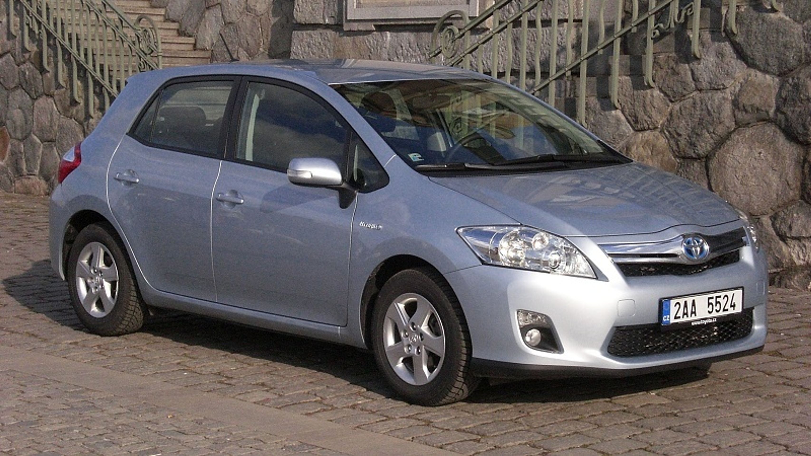 Toyota Auris HSD - 5 - GALERIE Toyota Auris HSD (5/6)