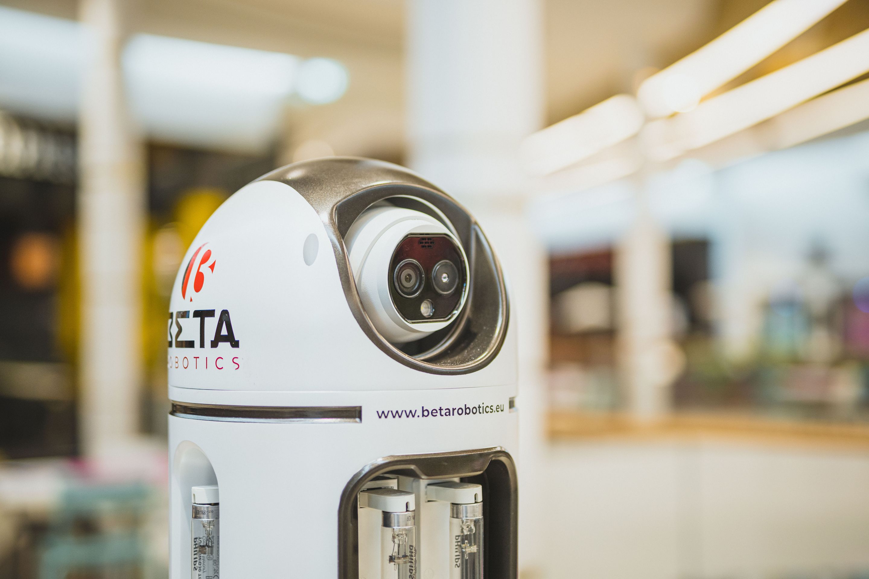 Robot v OC Chodov - 1 - GALERIE: Testování robota (9/9)