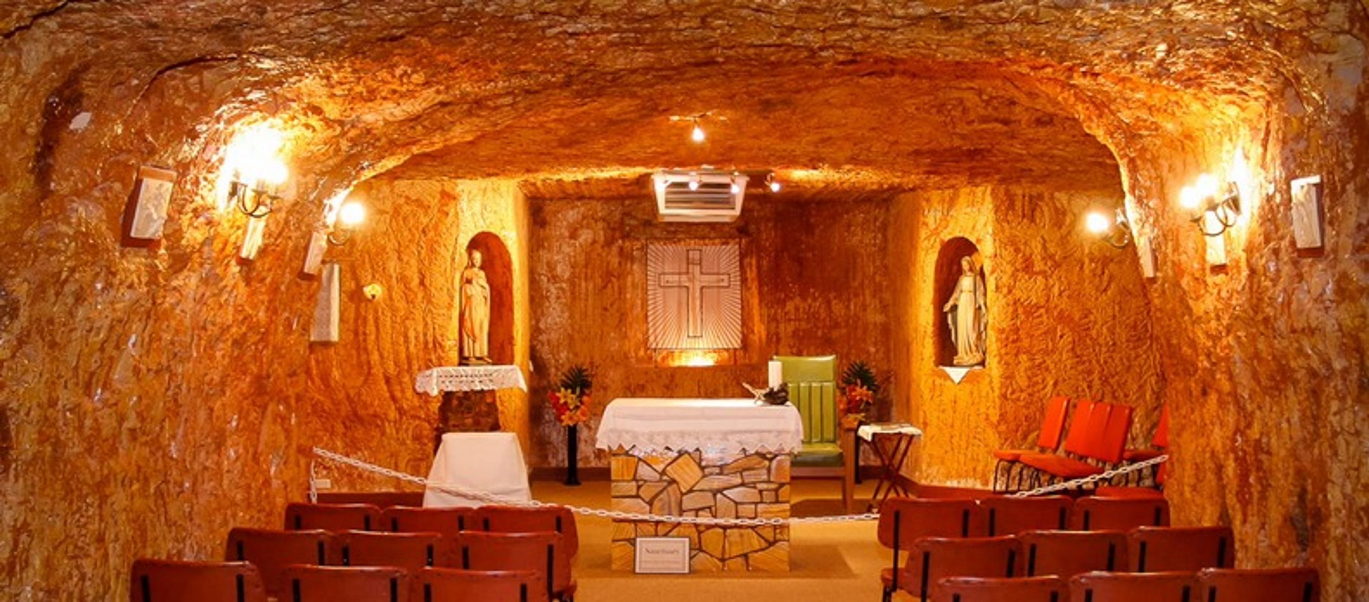 Australské město v podzemí - 2 - GALERIE: Coober Pedy - Australské podzemní město (7/18)