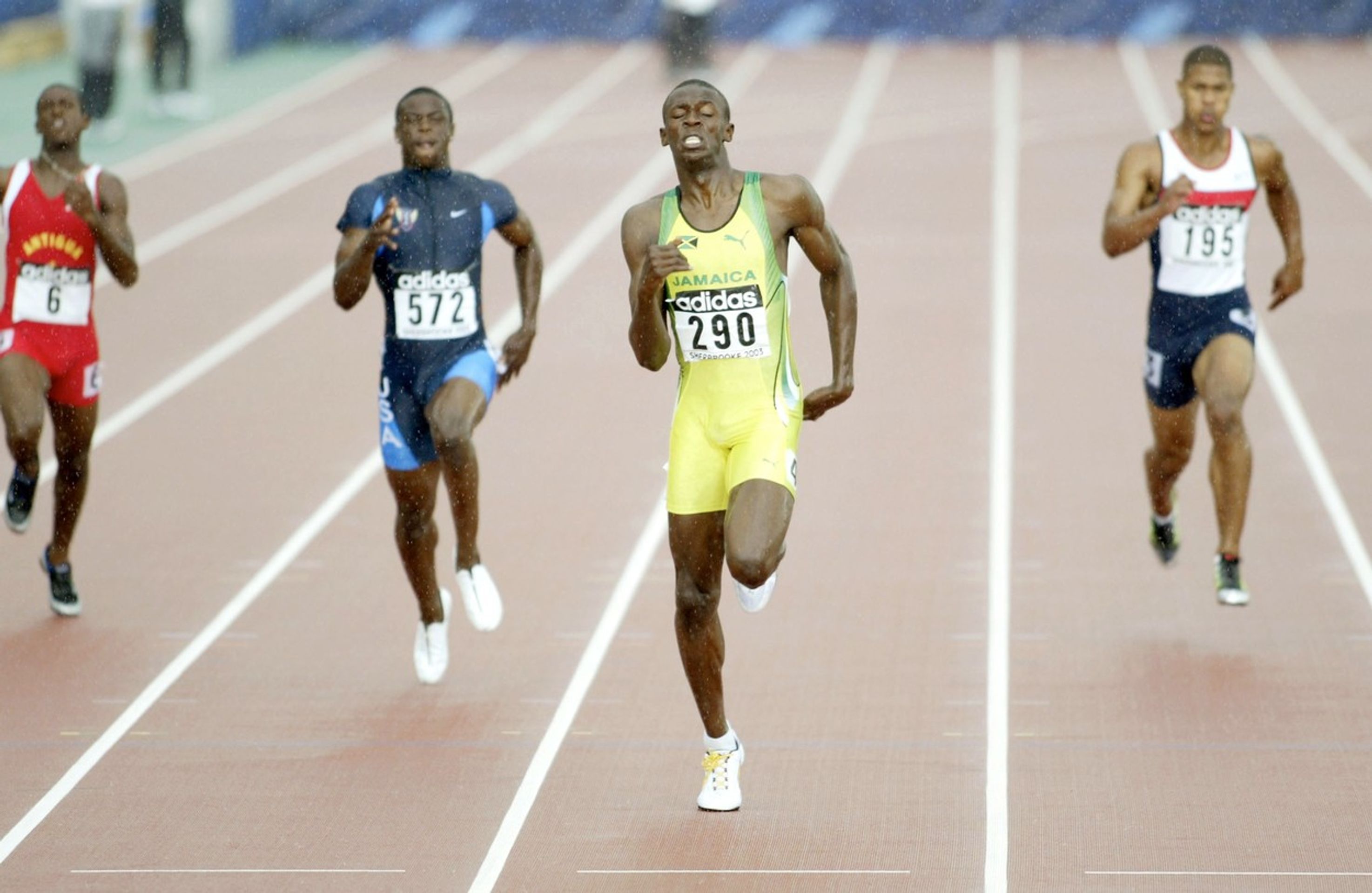 Usain Bolt 2002 - Galerie: Jak se změnil Usain Bolt v průběhu let (2/8)