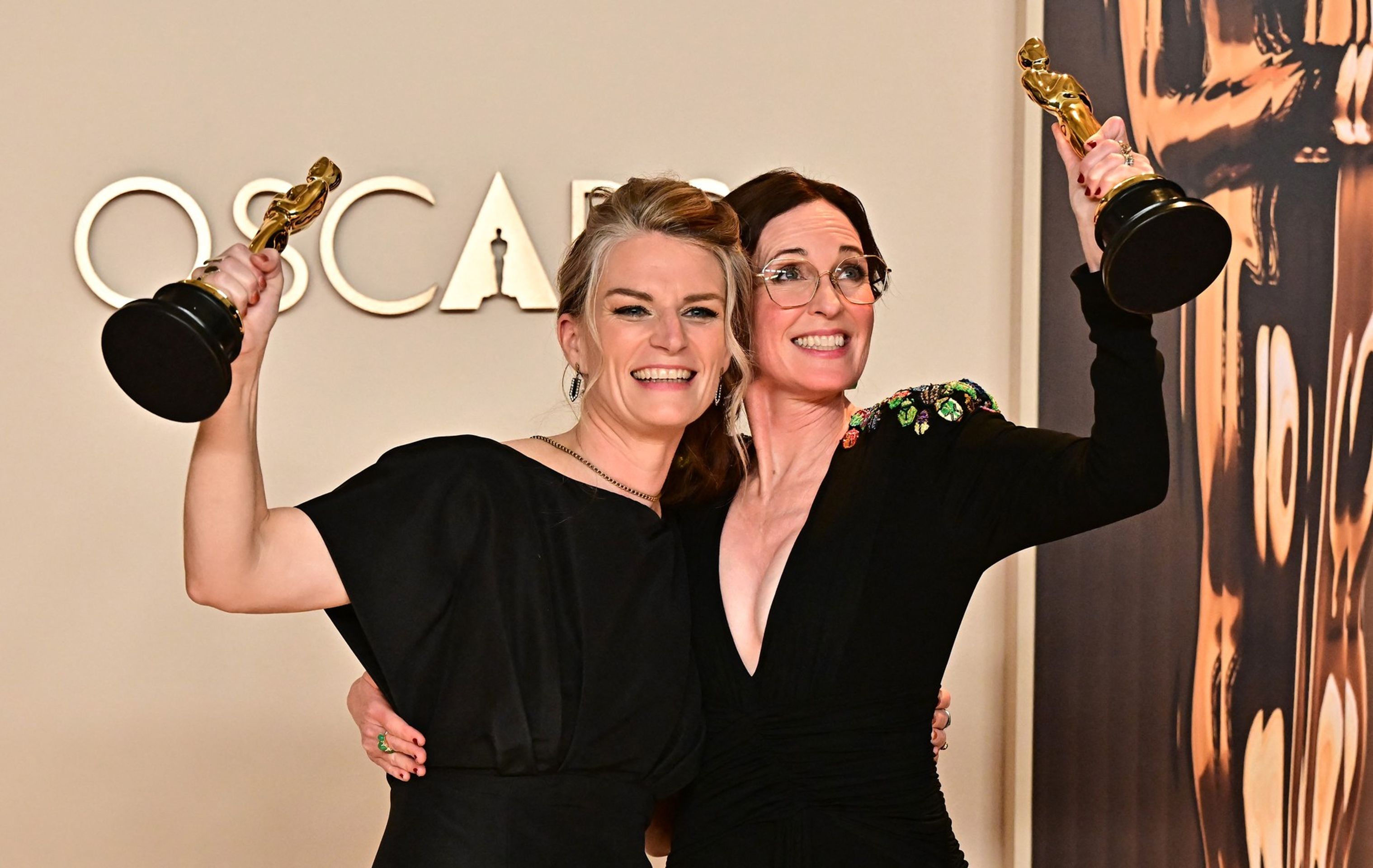 Molly O’Brienová a Lisa Remingtonová, 2. 3. 2025 Academy Awards - 97. ročník udílení cen americké filmové akademie (10/10)