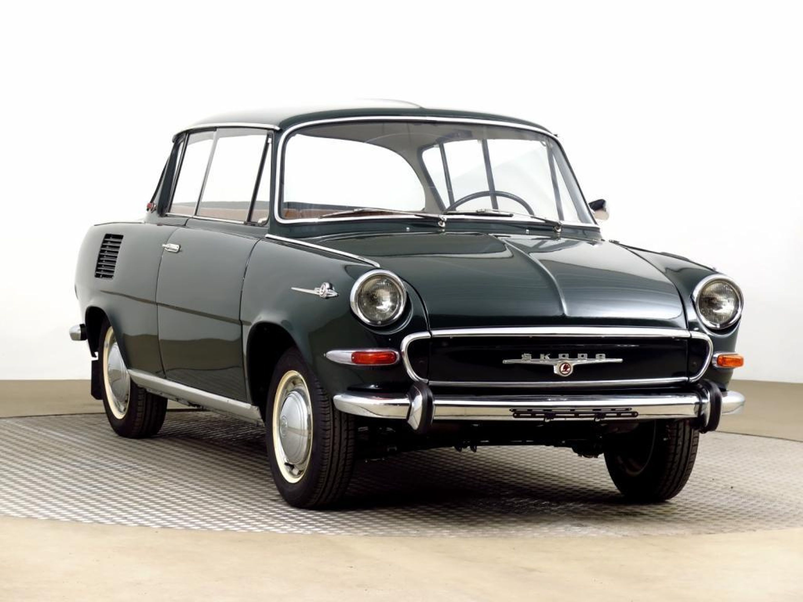 Škoda 1000 MBX z roku 1967 - 10 - Fotogalerie: Tahle stařičká embéčka mají dnes obrovskou hodnotu (20/35)