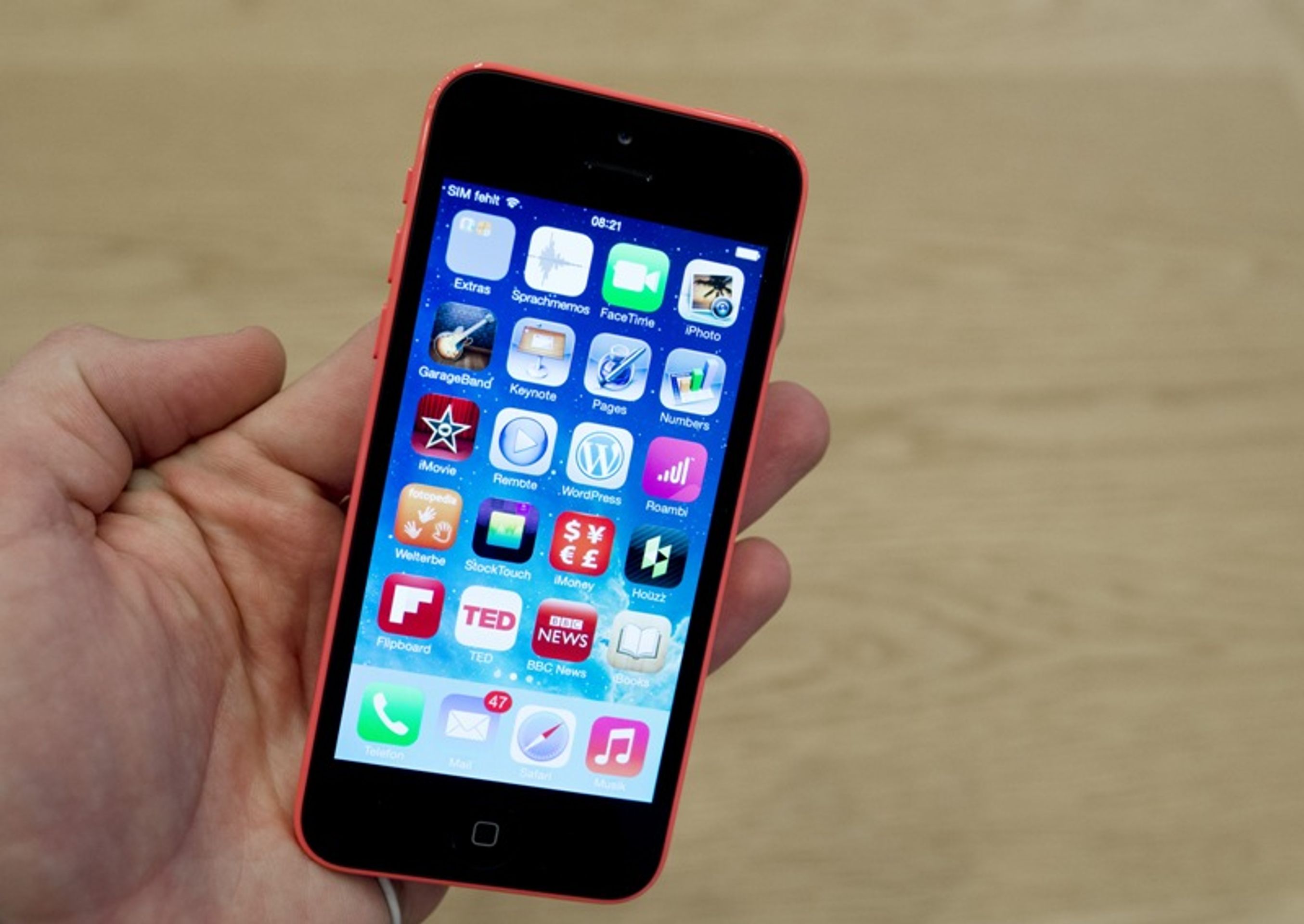 Apple iPhone 5C - GALERIE: Test výdrže baterií smartphonů (7/8)