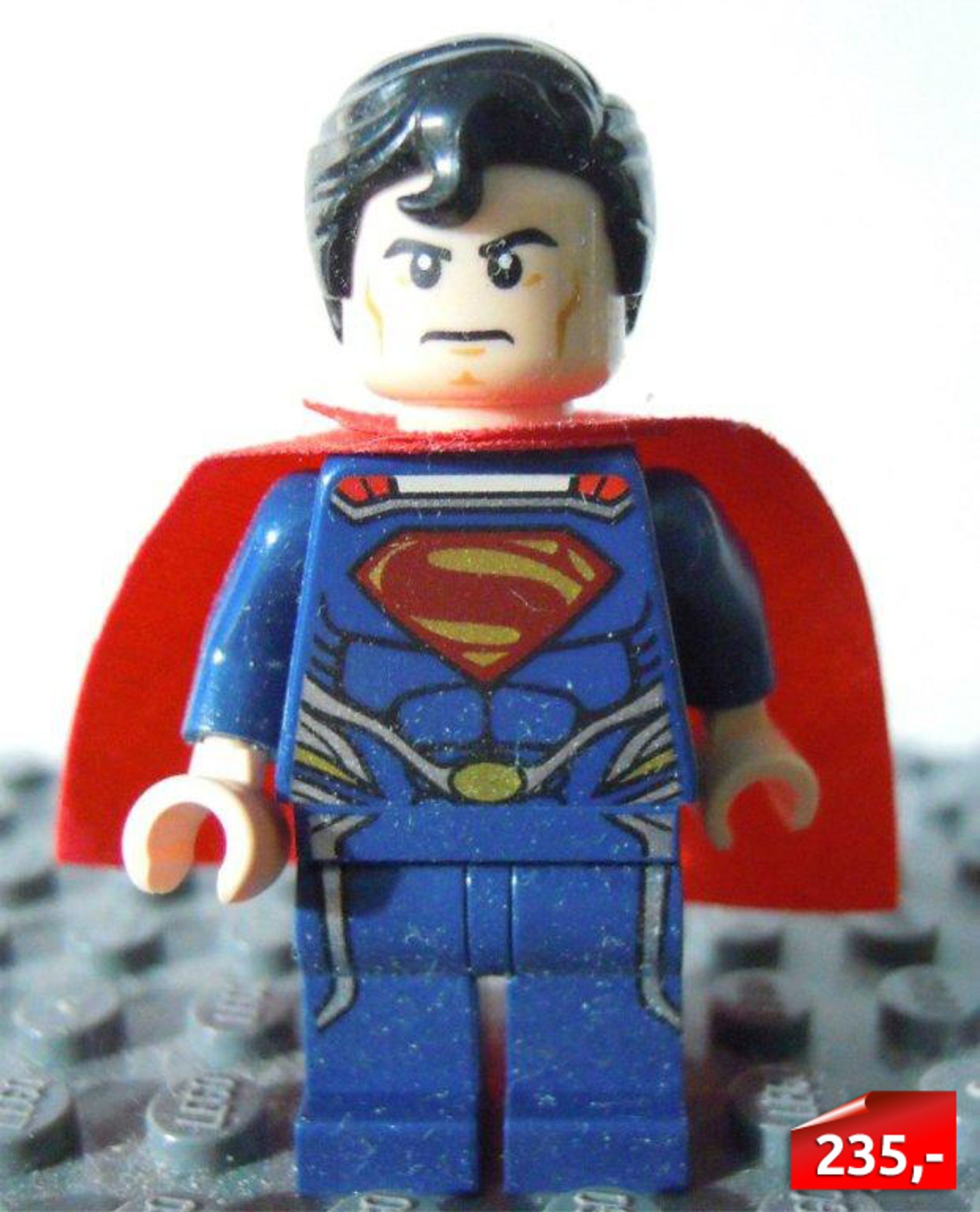 Lego figurka Superman - SuperHeroes - 235 Kč - GALERIE: Cenné LEGO figurky (10/12)
