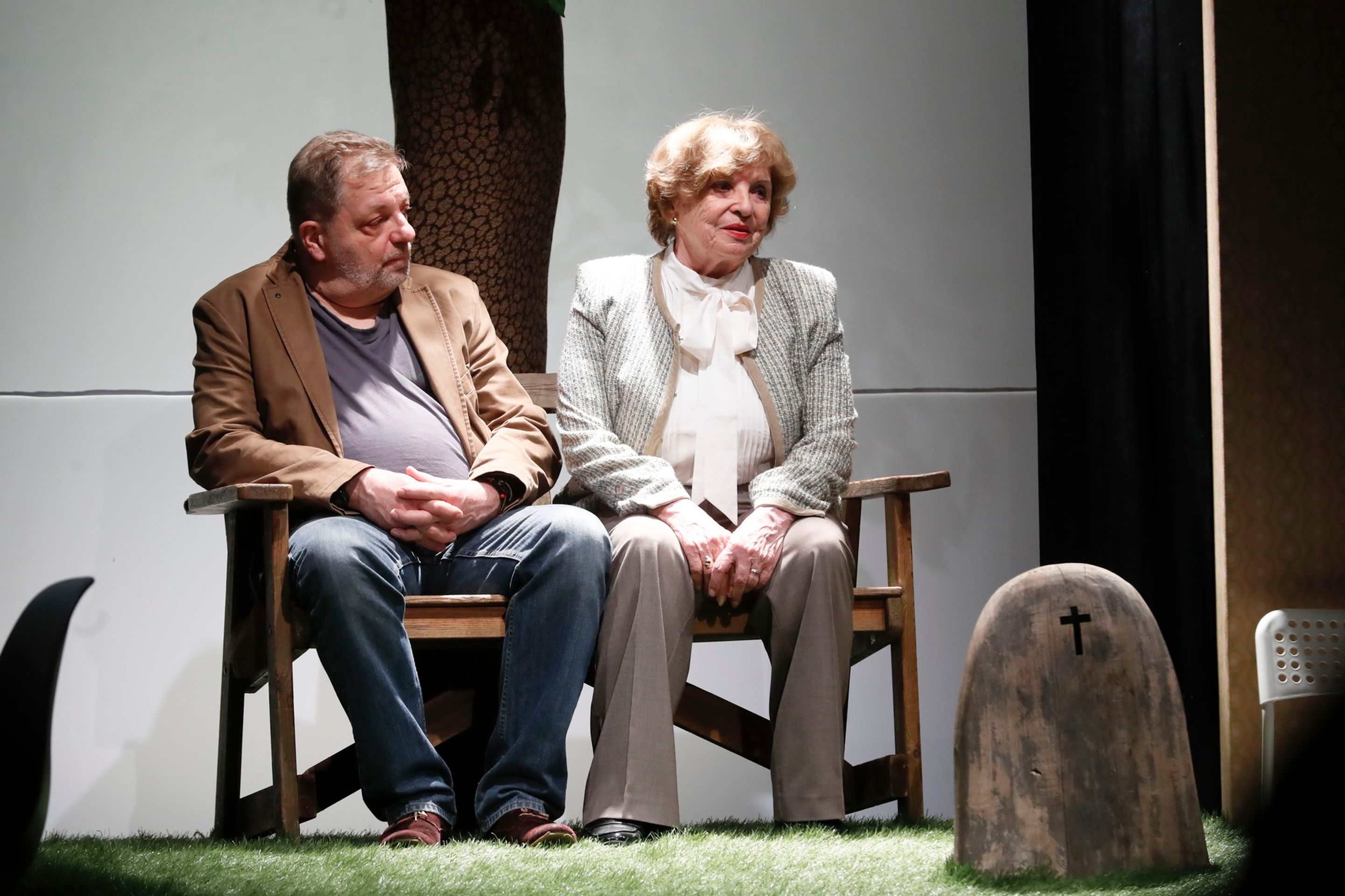 Libuše Švormová a Milan Šteindler v inscenaci After Life, 27. 5. 2022 Divadlo Na Jezerce - Libuše Švormová (2/8)