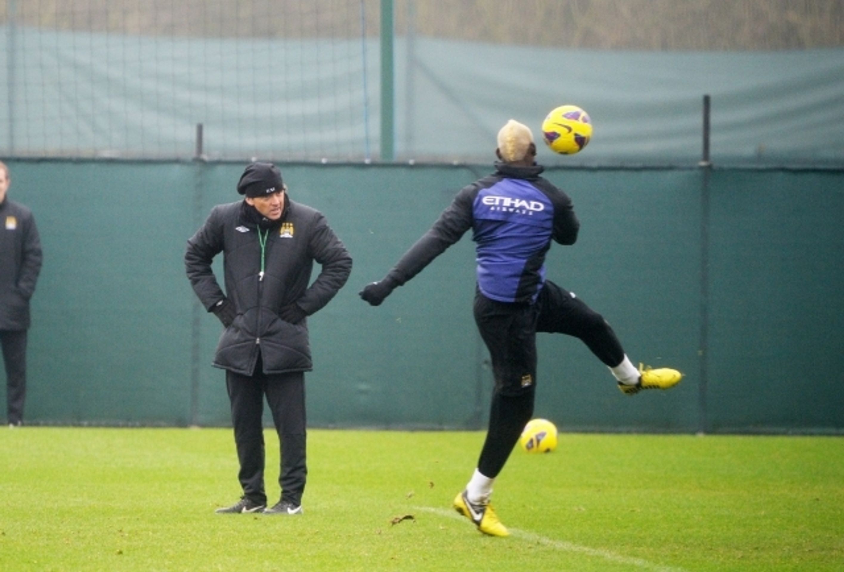 Blonďák Balotelli - 12 - GALERIE: Blonďák Balotelli (1/13)