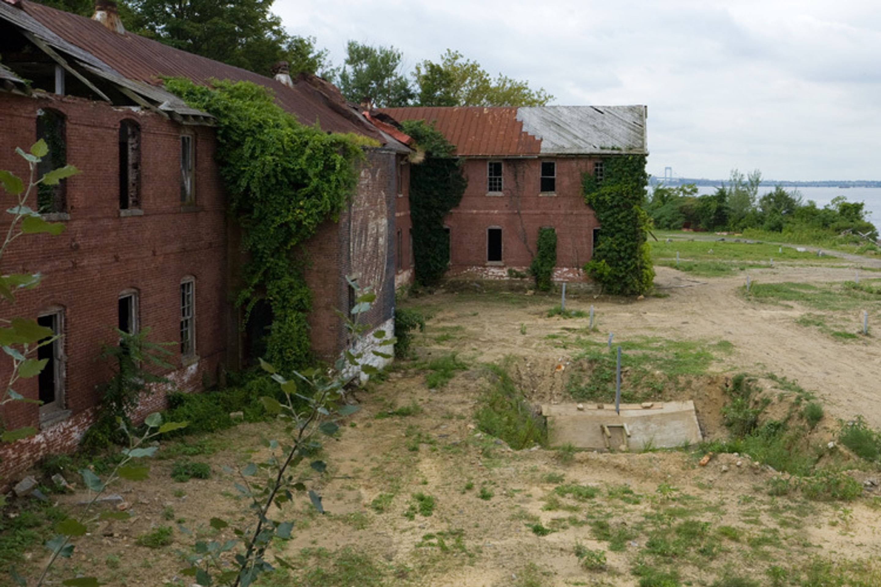 Hart Island - ostrov mrtvých - 19 - Galerie: Hart Island - ostrov mrtvých (6/24)