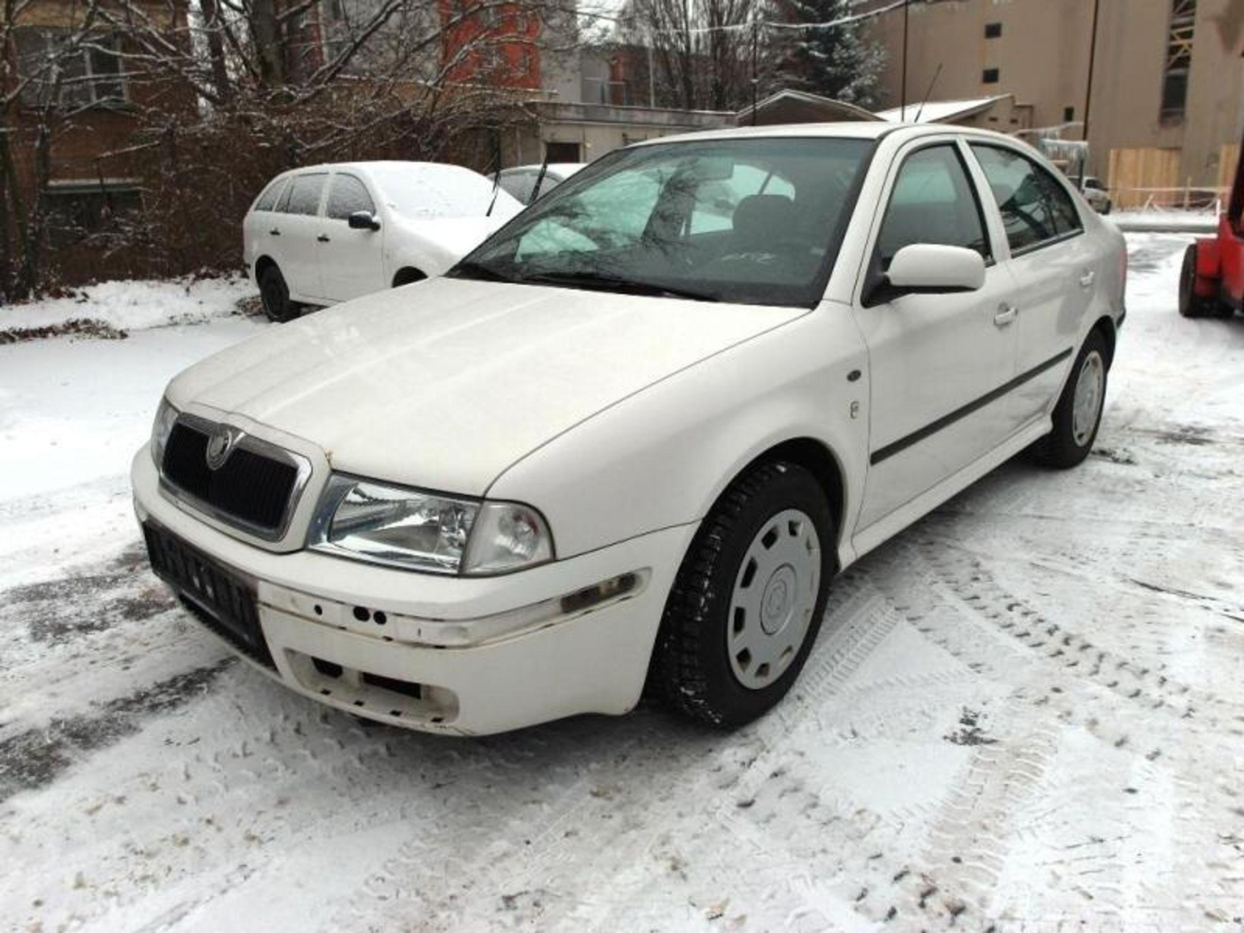 Škoda Octavia 2,0 Ambiente - 2 - GALERIE: Škoda Octavia 2,0 Ambiente (1/4)