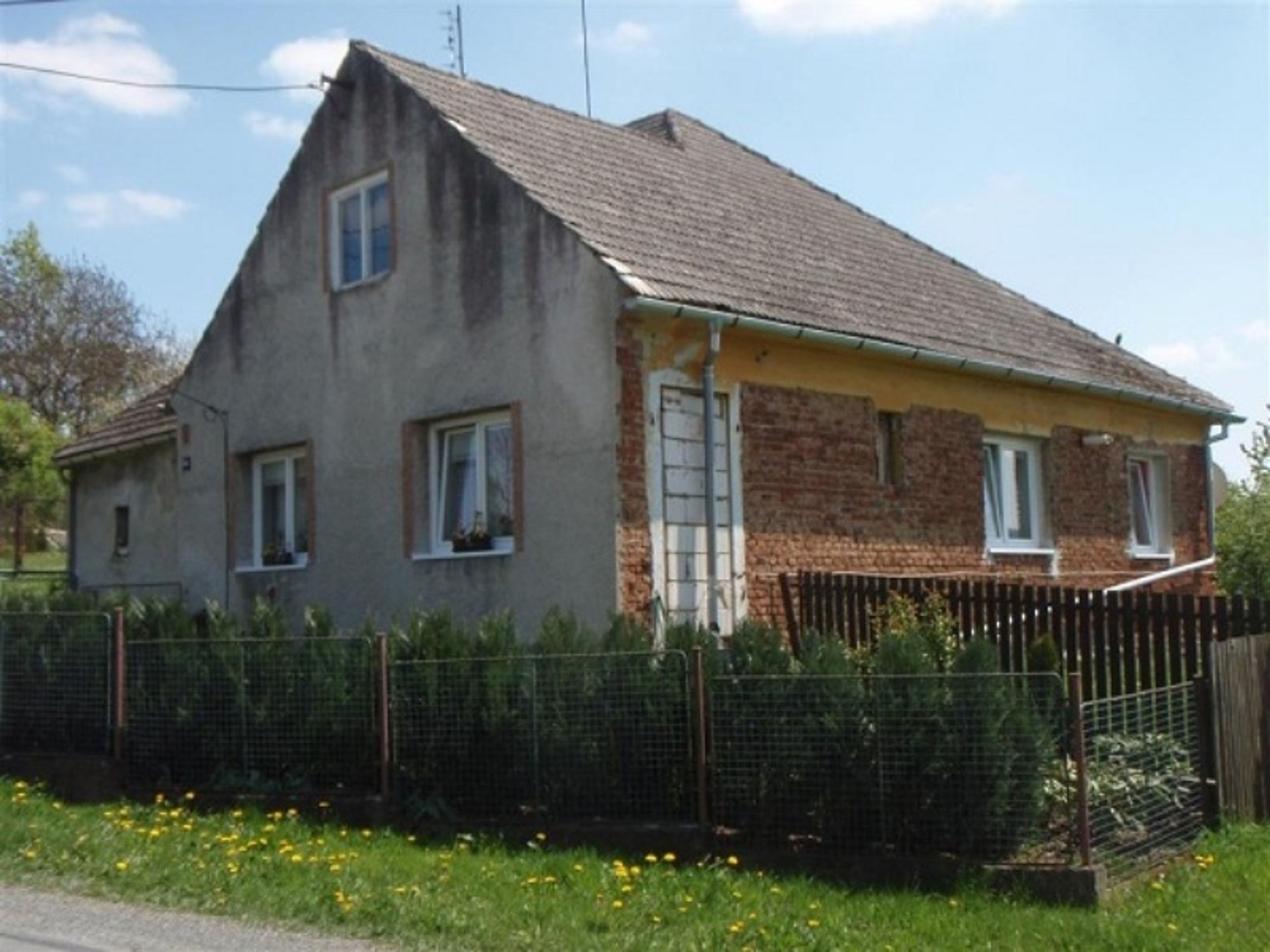 Rodinný dům v obci Úboč, okr. Domažlice - GALERIE: Dražba nemovitostí (5/38)