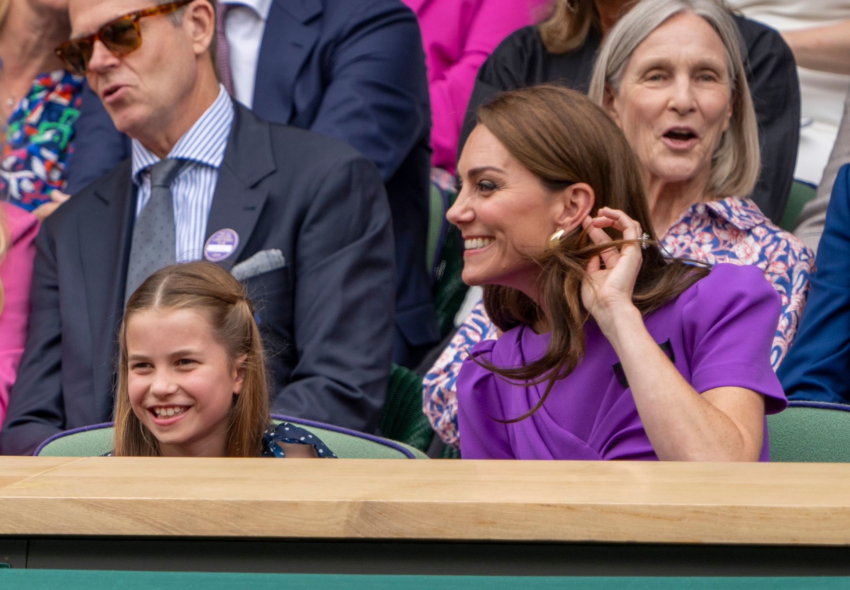Princezna Kate a Charlotte na Wimbledonu - Princezna Diana je pro Kate velkou módní inspirací (8/10)