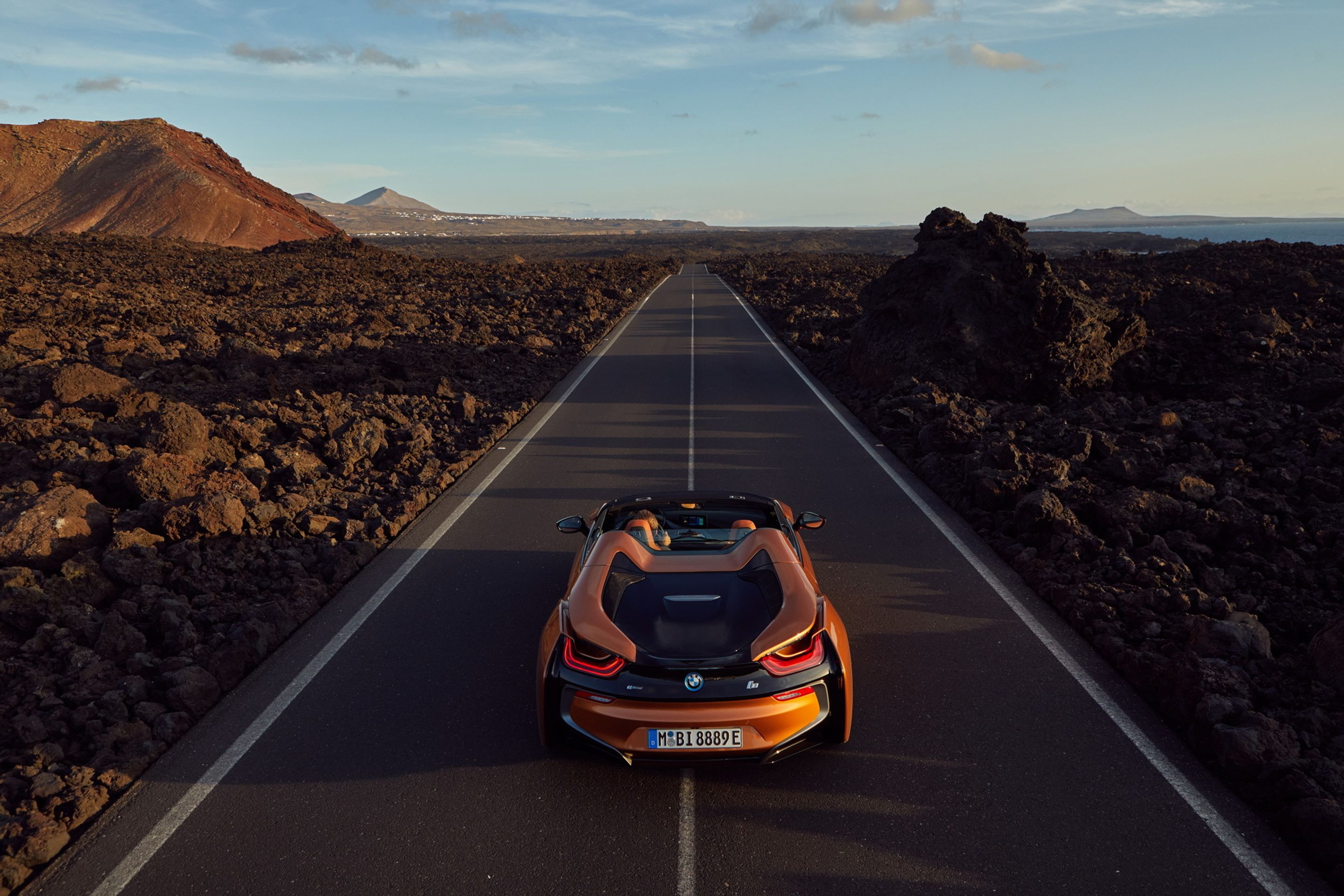 BMW i8 - 20 - FOTOGALERIE: BMW i8 a i8 Roadster (1/10)